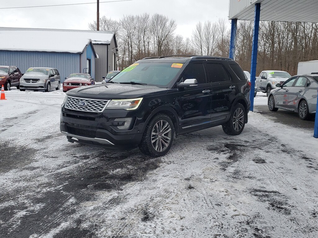 Used 2017 Ford Explorer Platinum SUV