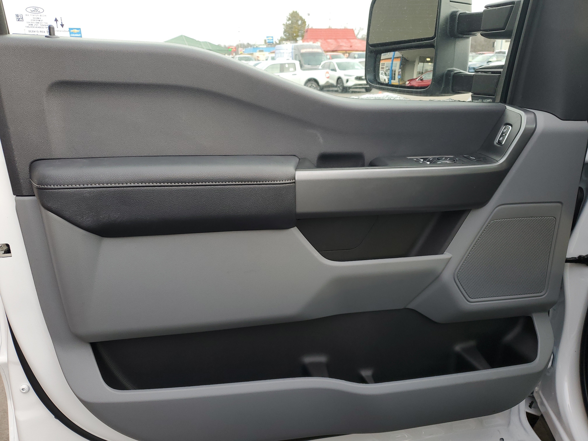 2026 Ford F-350 Super Duty XLT - Photo 11