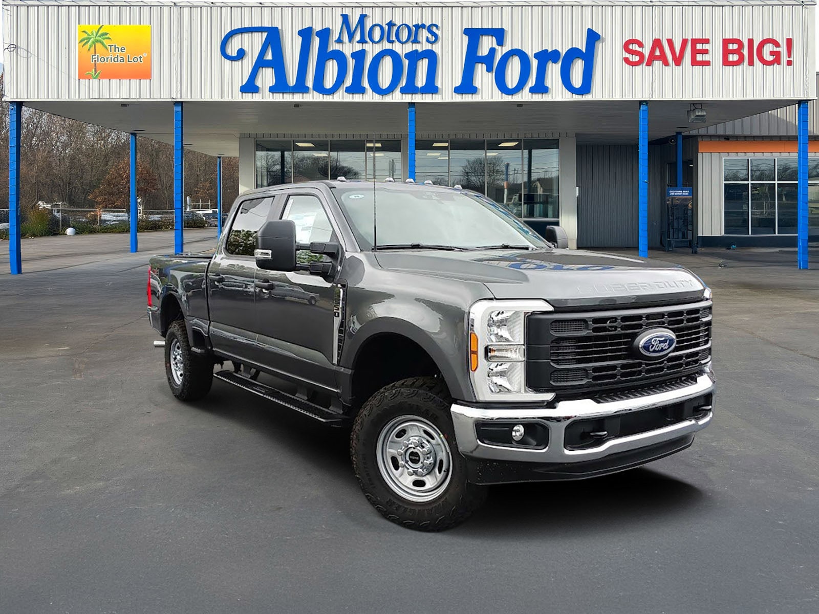 2026 Ford F-350 Super Duty XL's photo