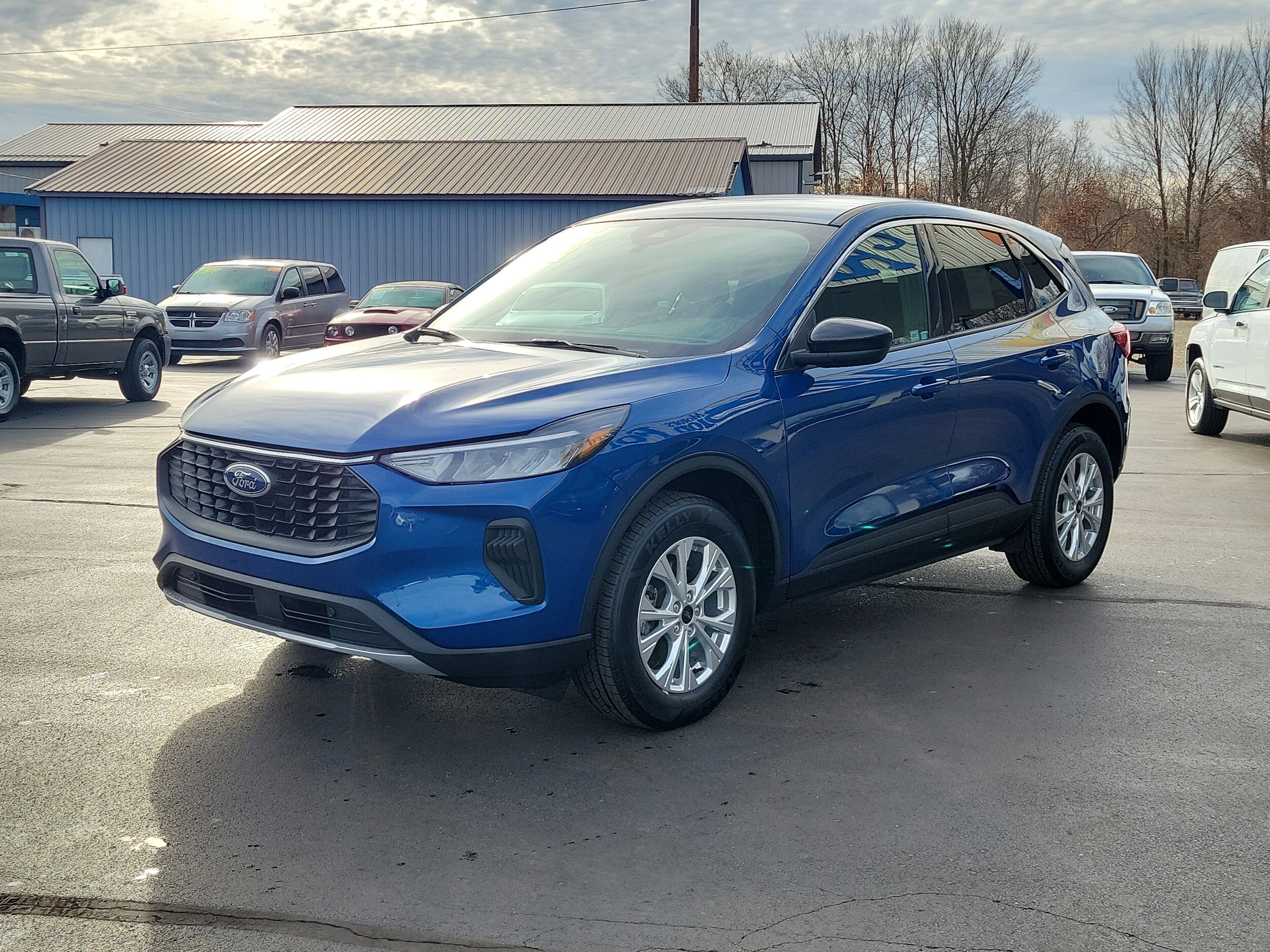 2023 Ford Escape Active photo 2