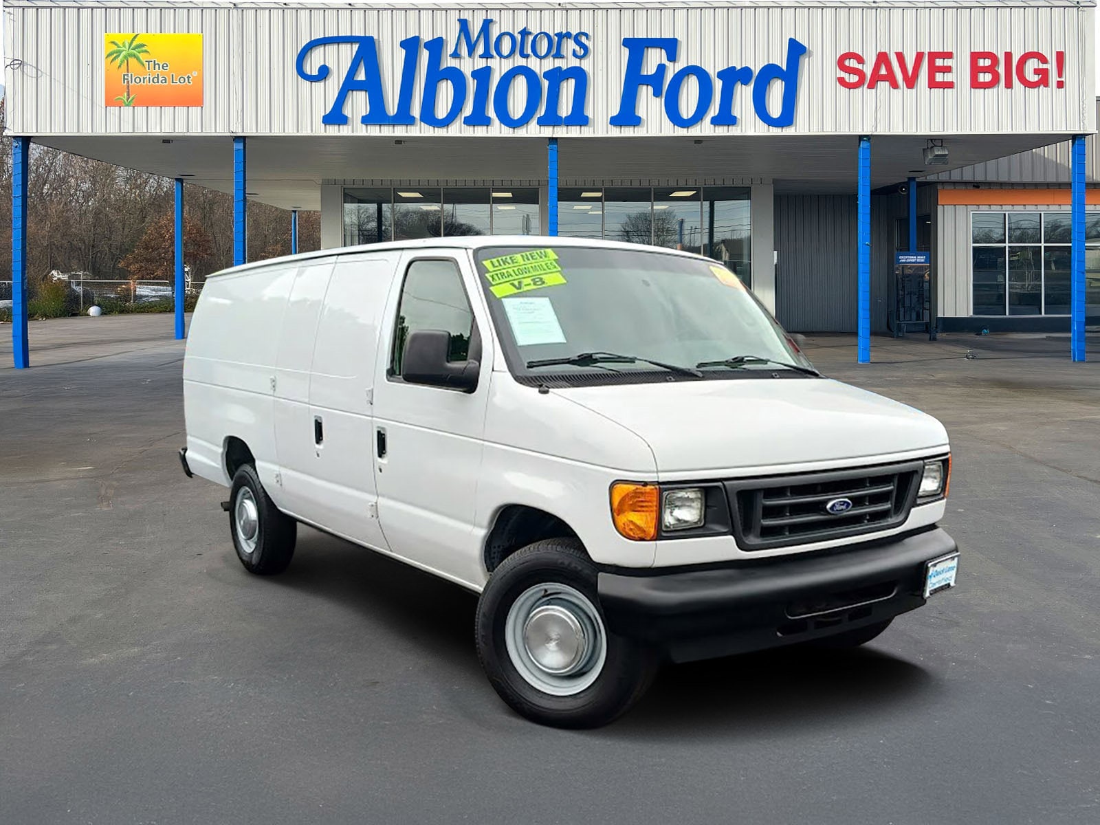 2006 Ford Econoline Van Commercial's photo