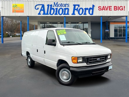 2006 Ford E-350SD Commercial Cargo Van