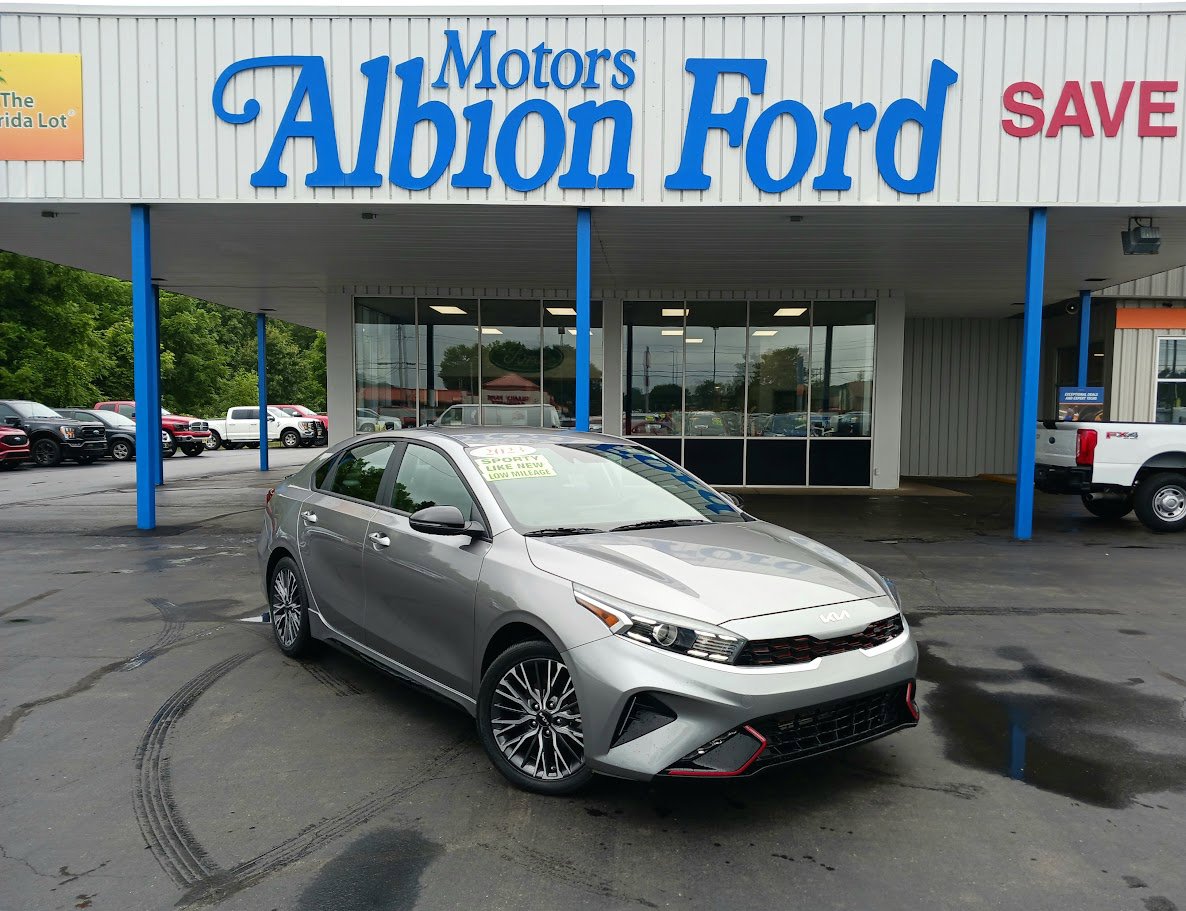 2023 Kia Forte GT-Line