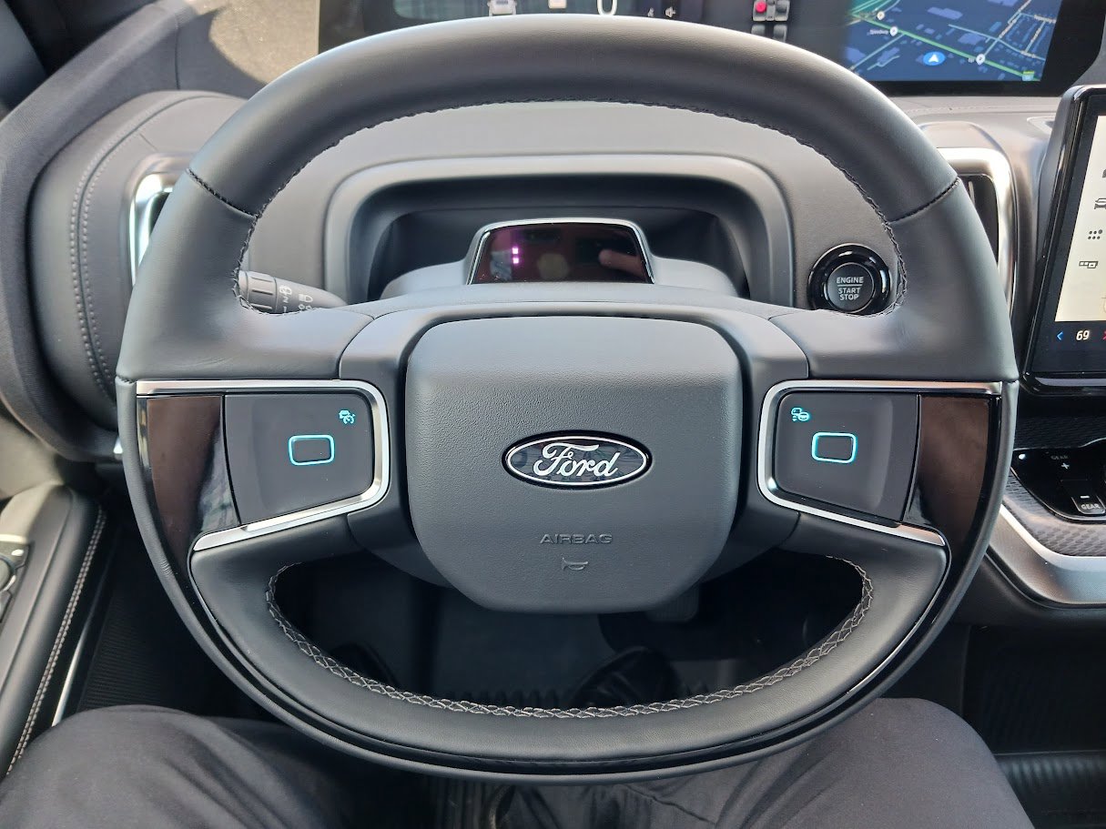 2025 Ford Expedition Platinum - Photo 21