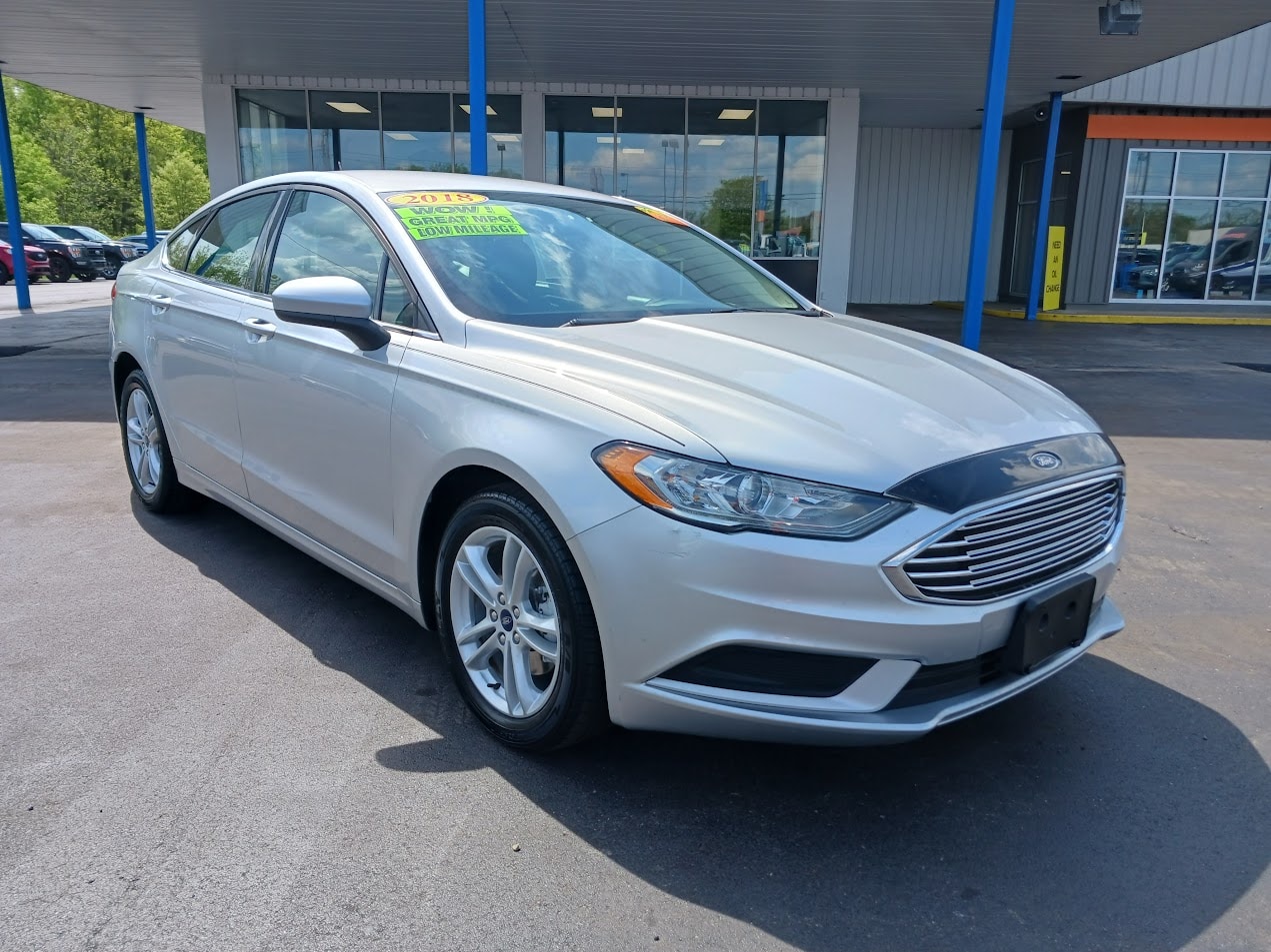 Used 2018 Ford Fusion SE with VIN 3FA6P0H7XJR270965 for sale in Albion, MI