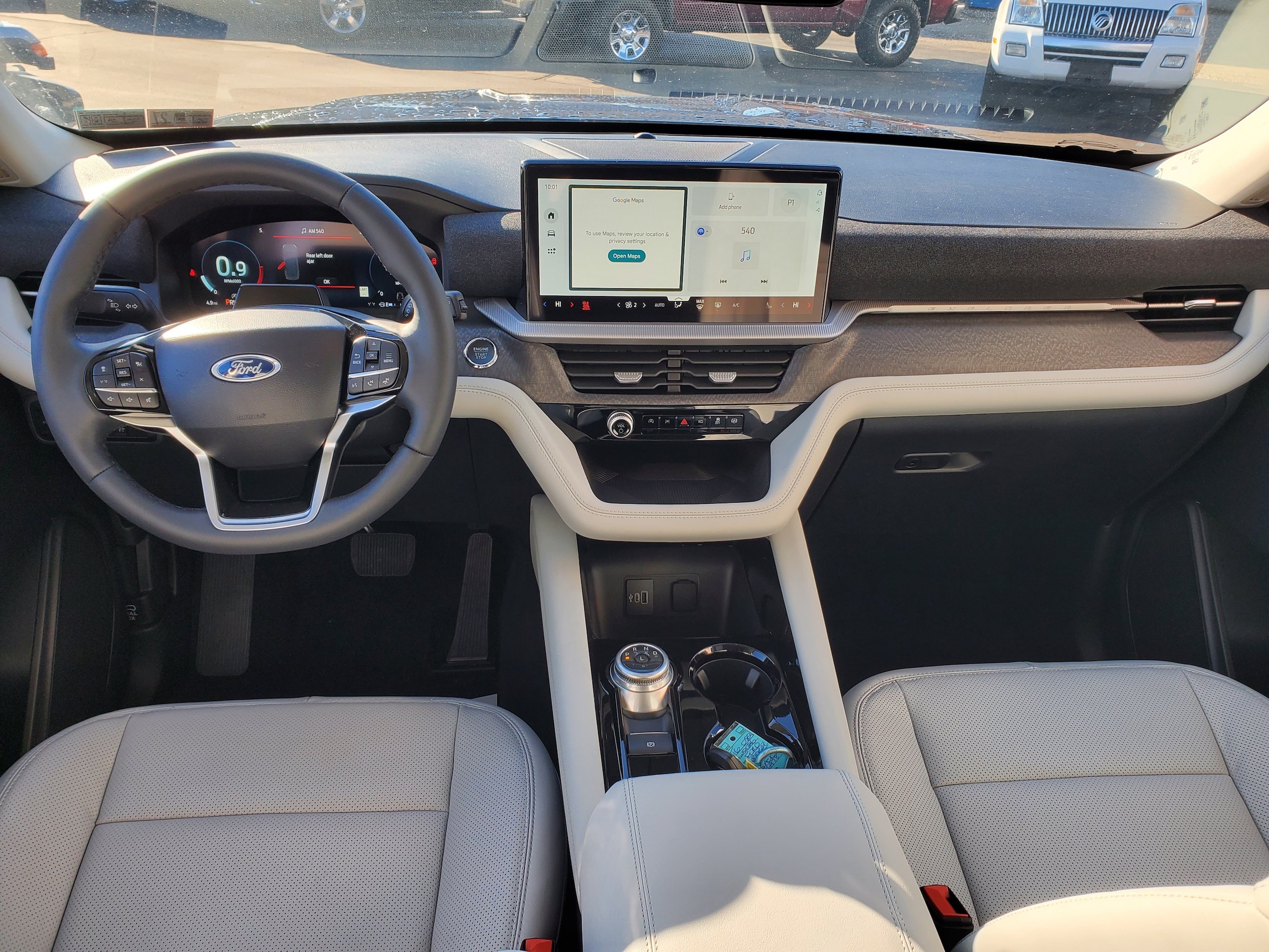2026 Ford Explorer Platinum - Photo 25