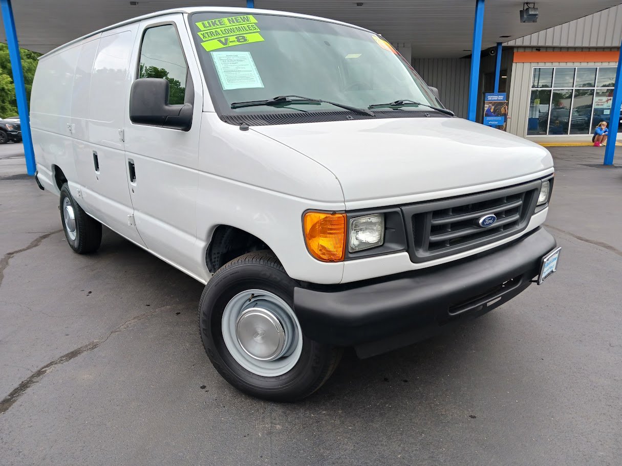 Used 2006 Ford Econoline Van Commercial with VIN 1FTSS34L26HB38240 for sale in Albion, MI