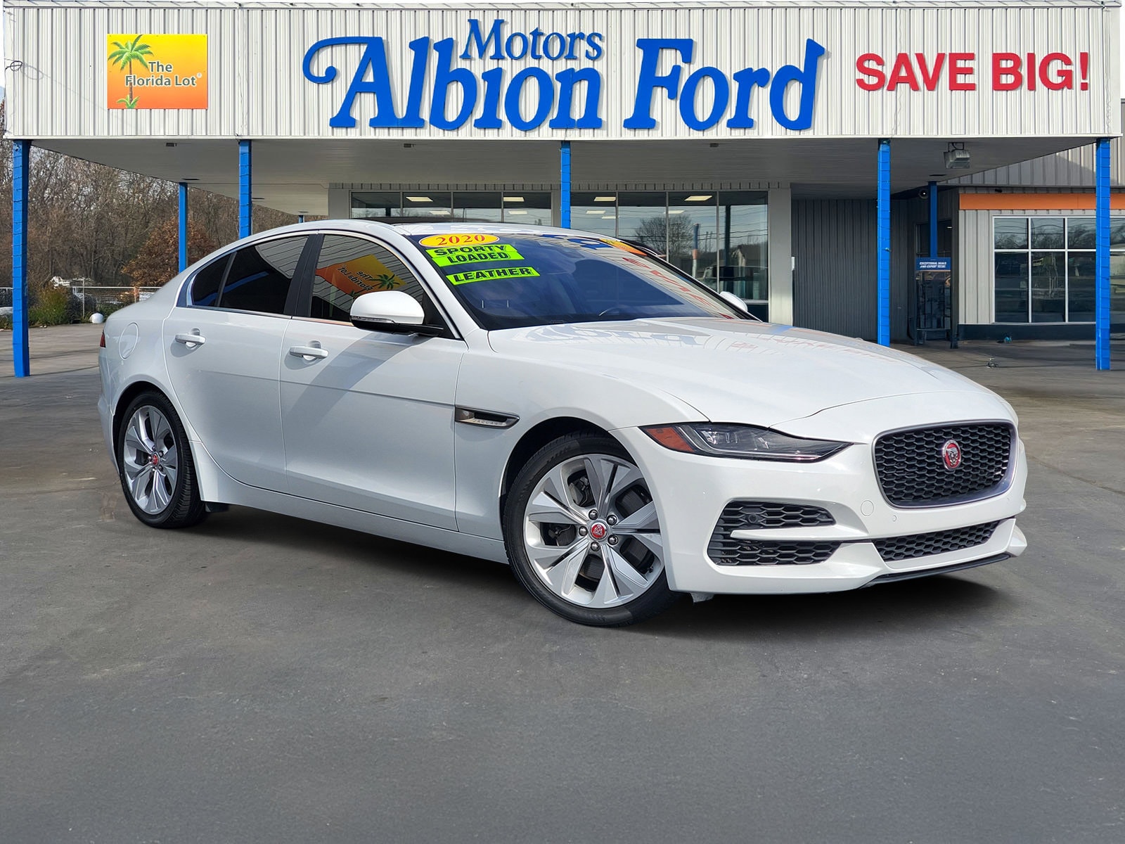 2020 Jaguar XE P250 S's photo