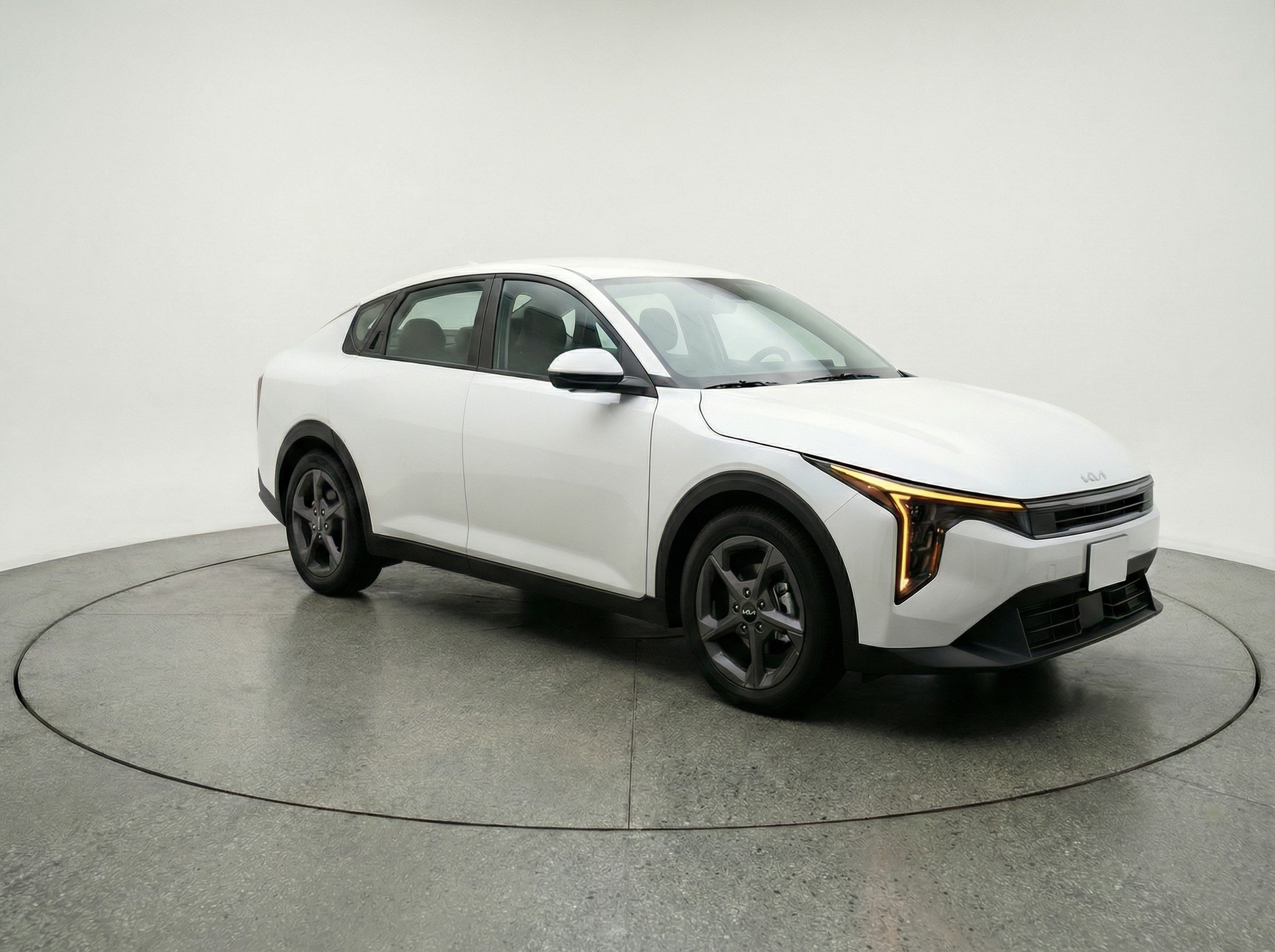 Thumbnail: 2025 Kia K4 - 1