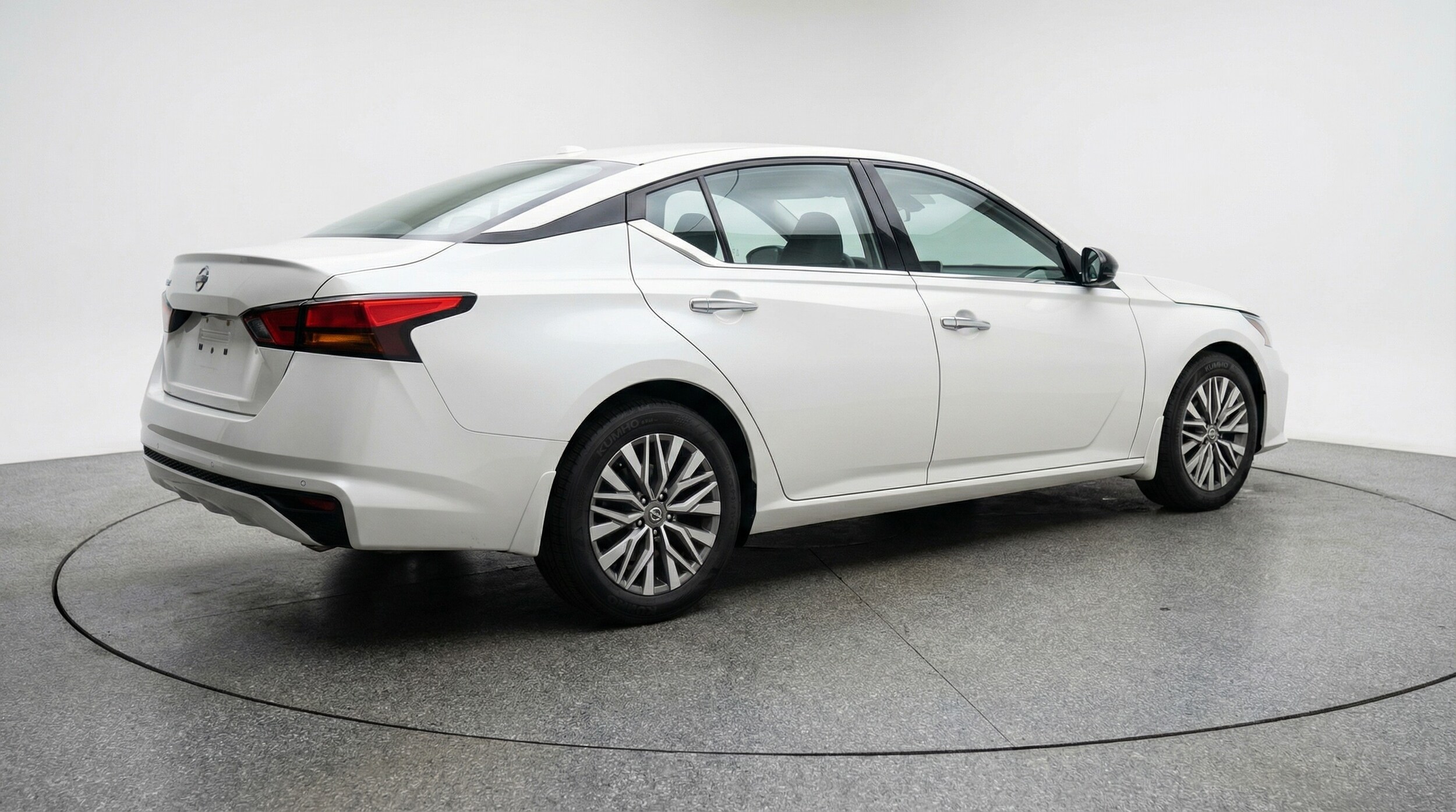 Thumbnail: 2025 Nissan Altima - 7