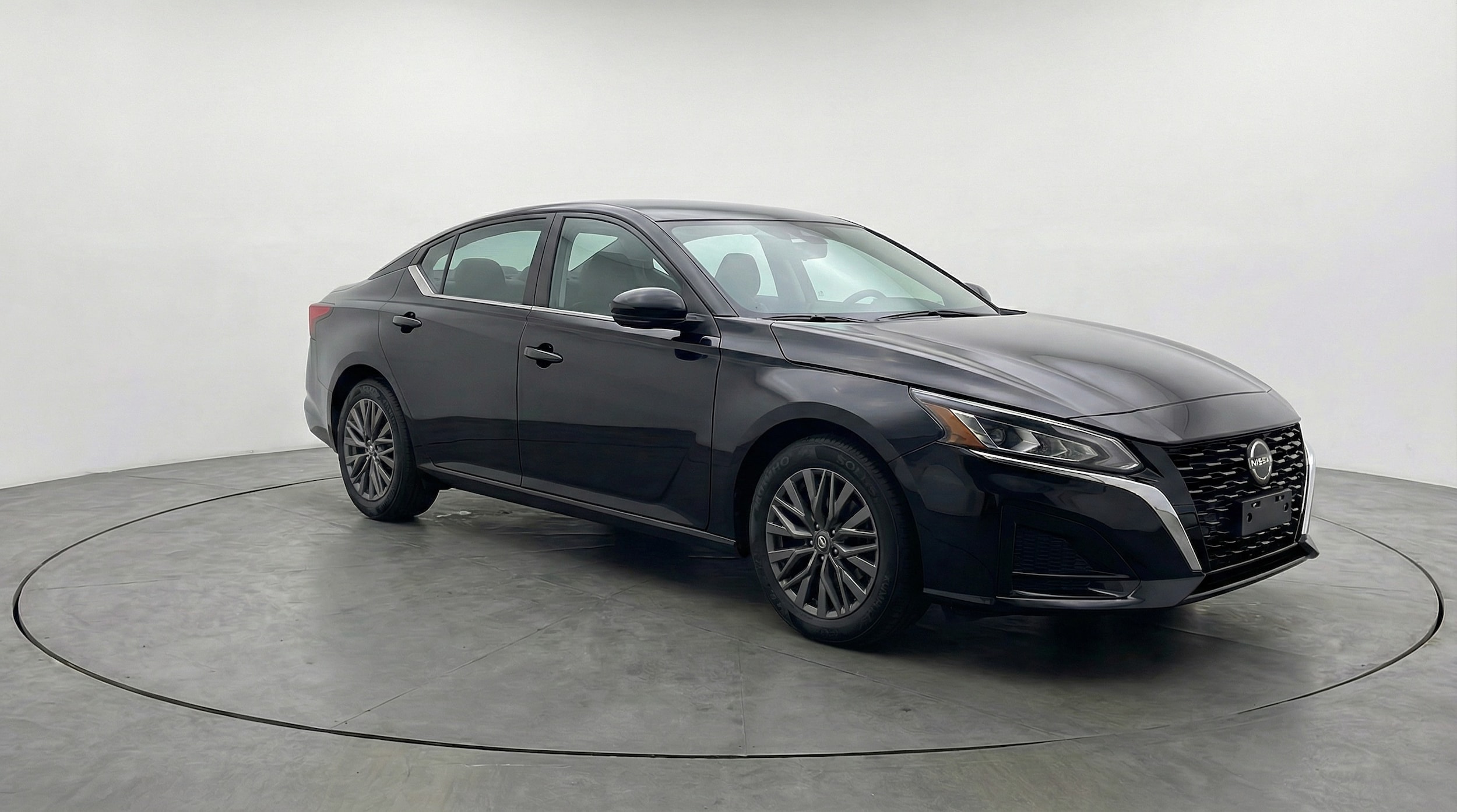 Thumbnail: 2025 Nissan Altima - 1