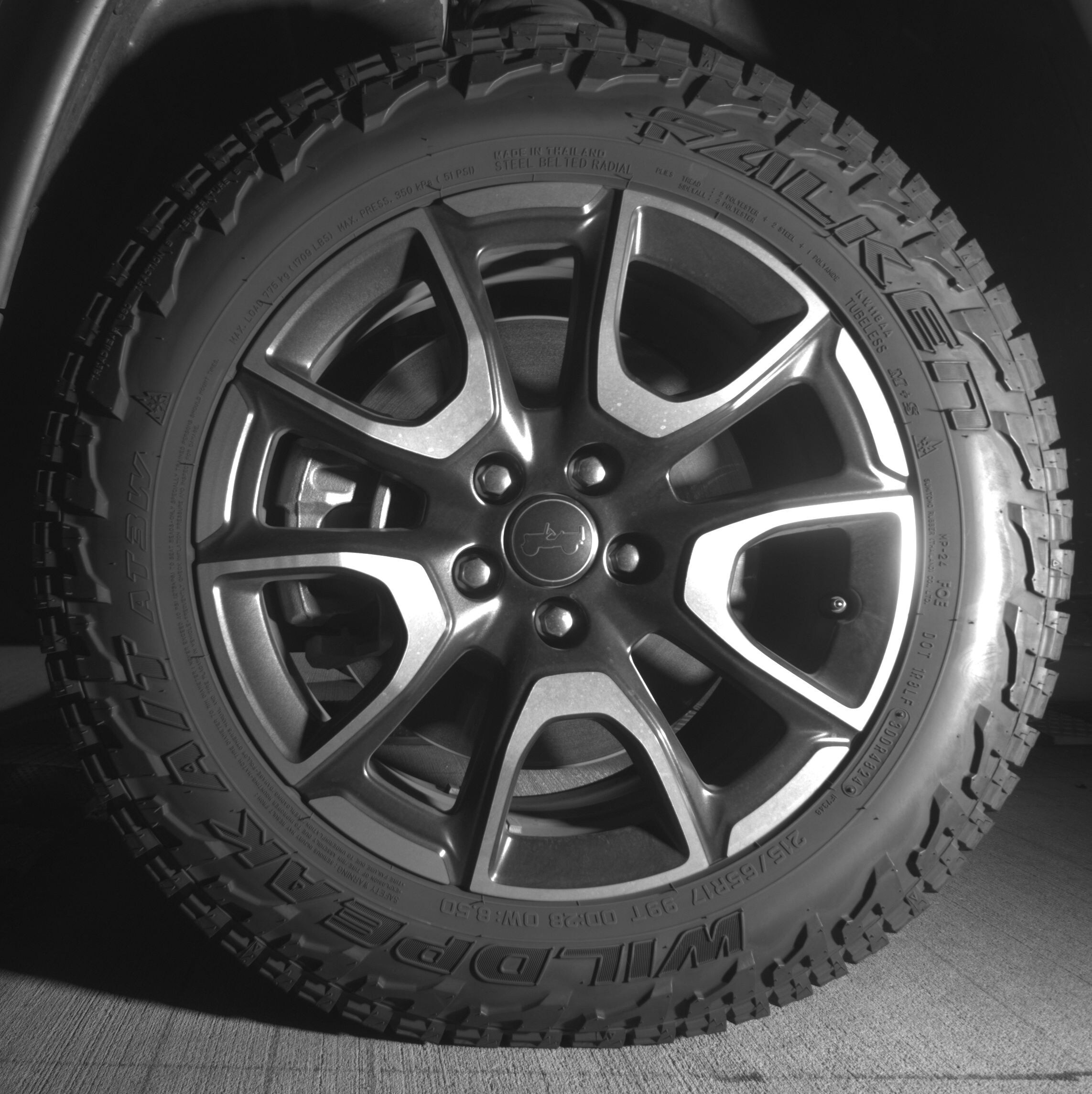 Thumbnail: 2025 Jeep Compass - 9