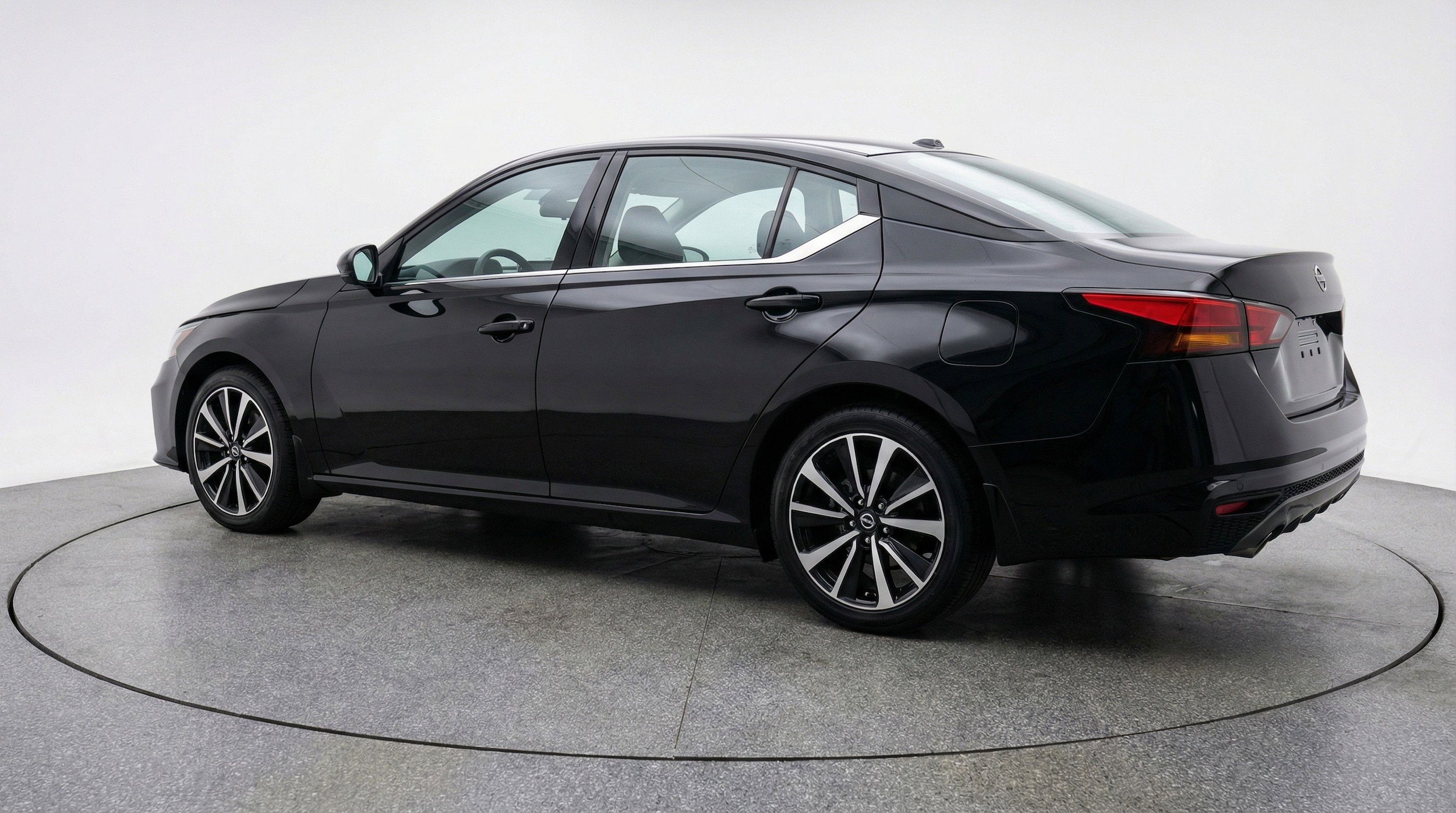 Thumbnail: 2025 Nissan Altima - 6