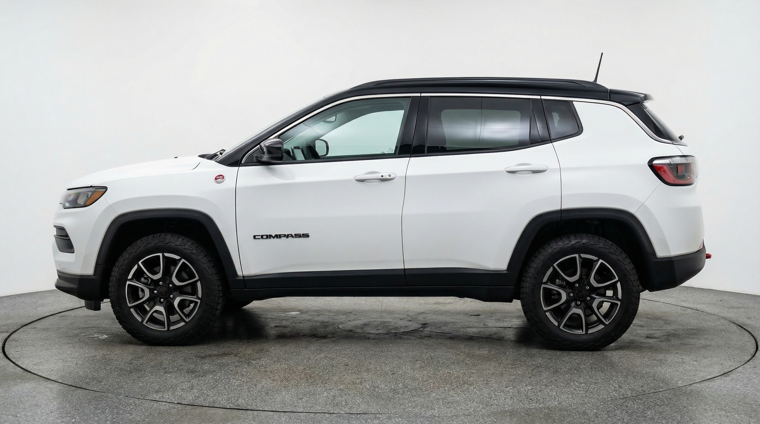 Thumbnail: 2025 Jeep Compass - 4