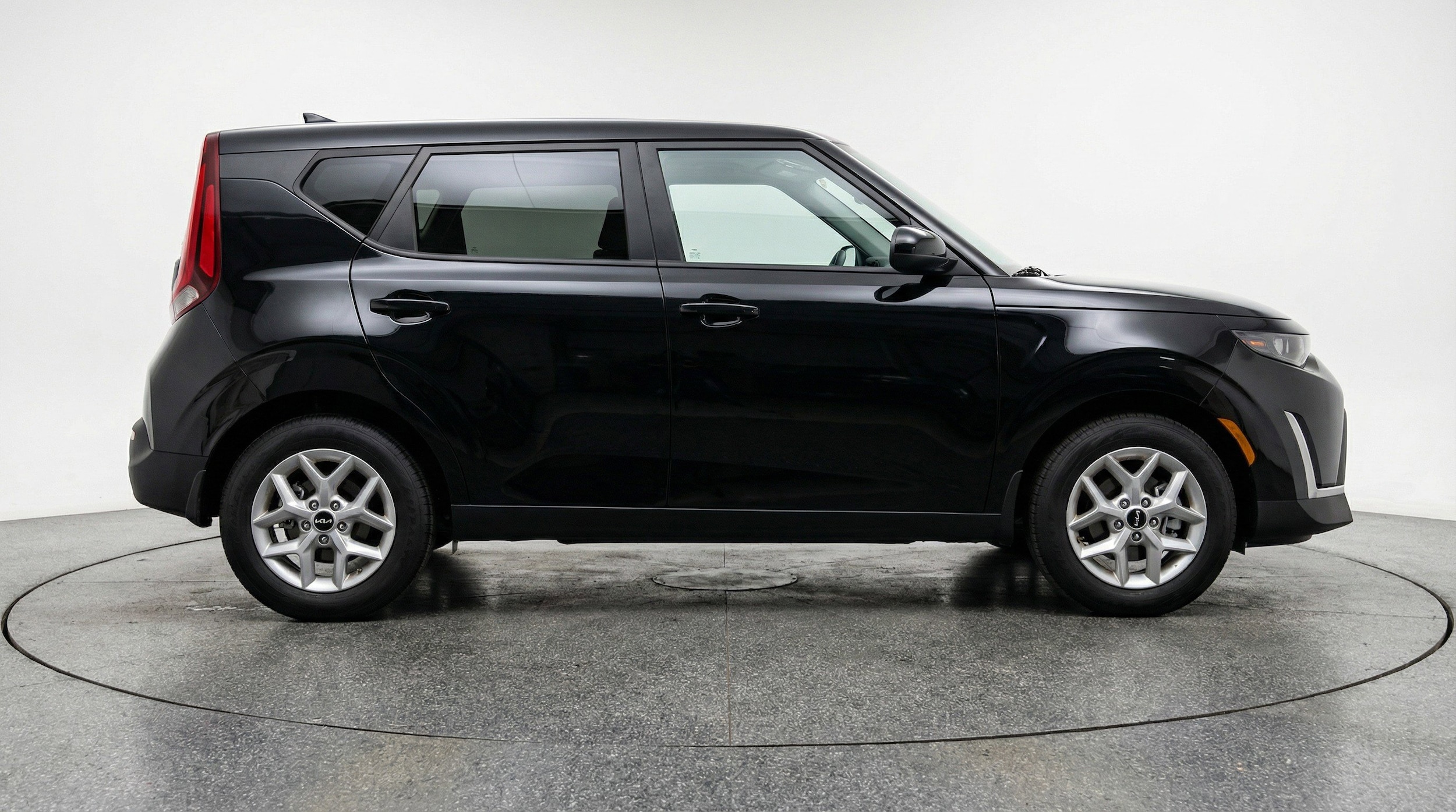 Thumbnail: 2025 Kia Soul - 11