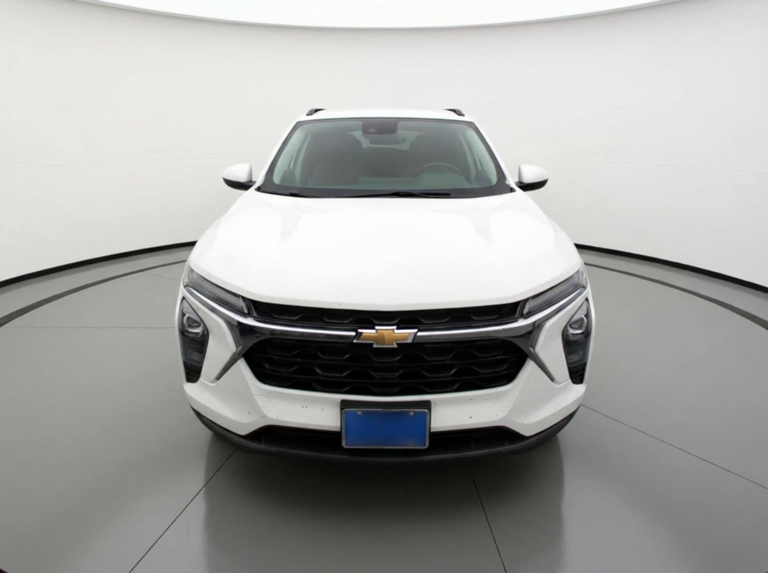 Thumbnail: 2025 Chevrolet Trax - 2