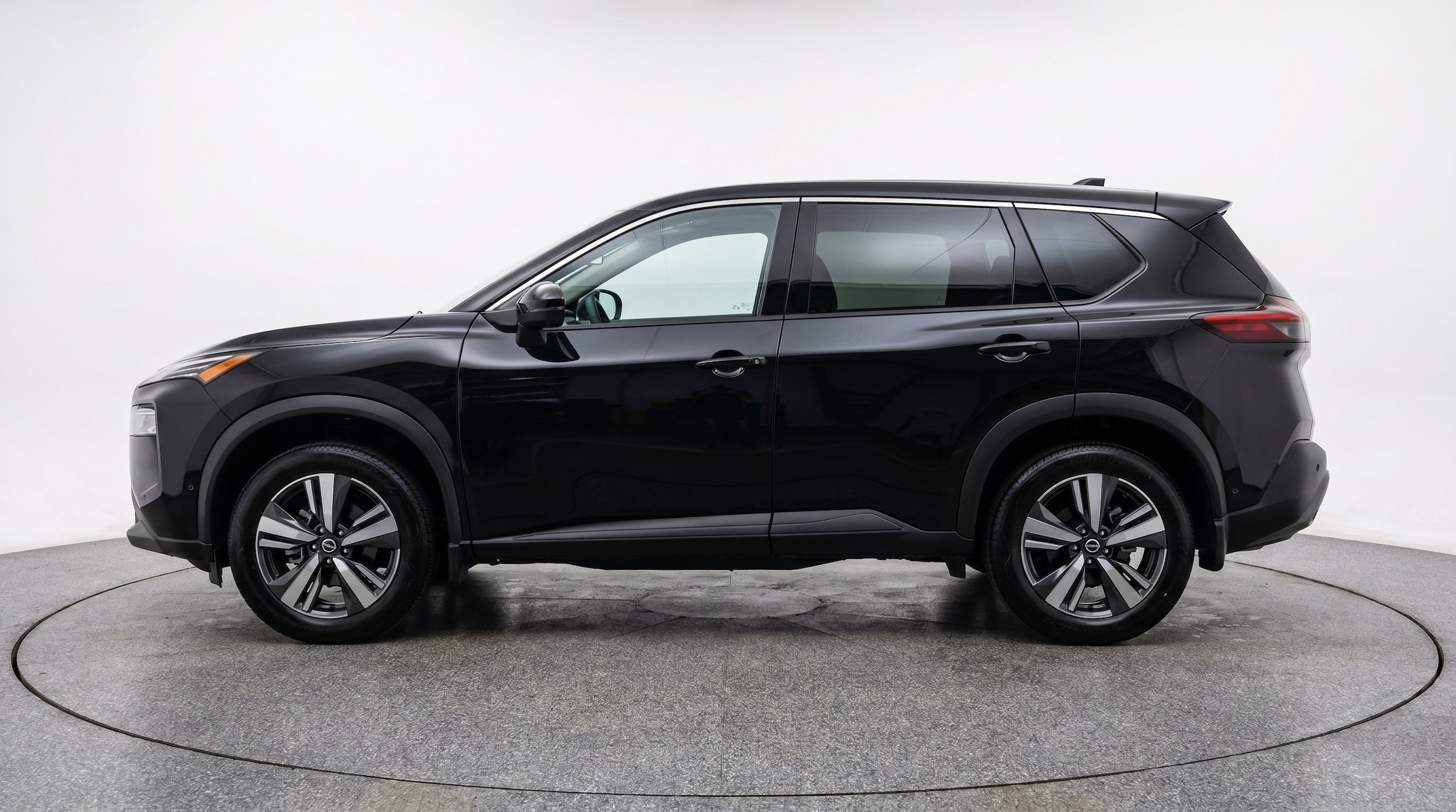 Thumbnail: 2026 Nissan Rogue - 5