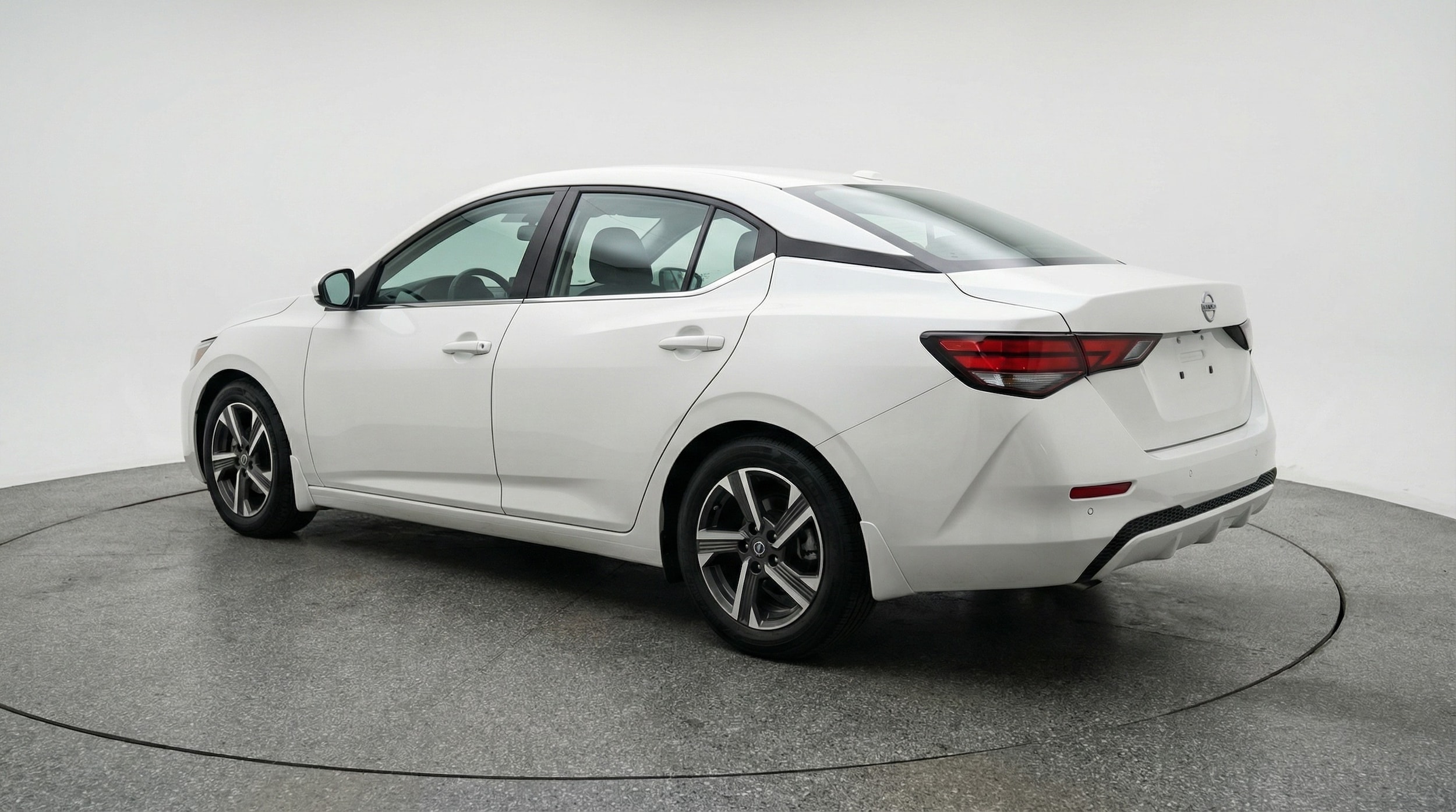 Thumbnail: 2025 Nissan Sentra - 5