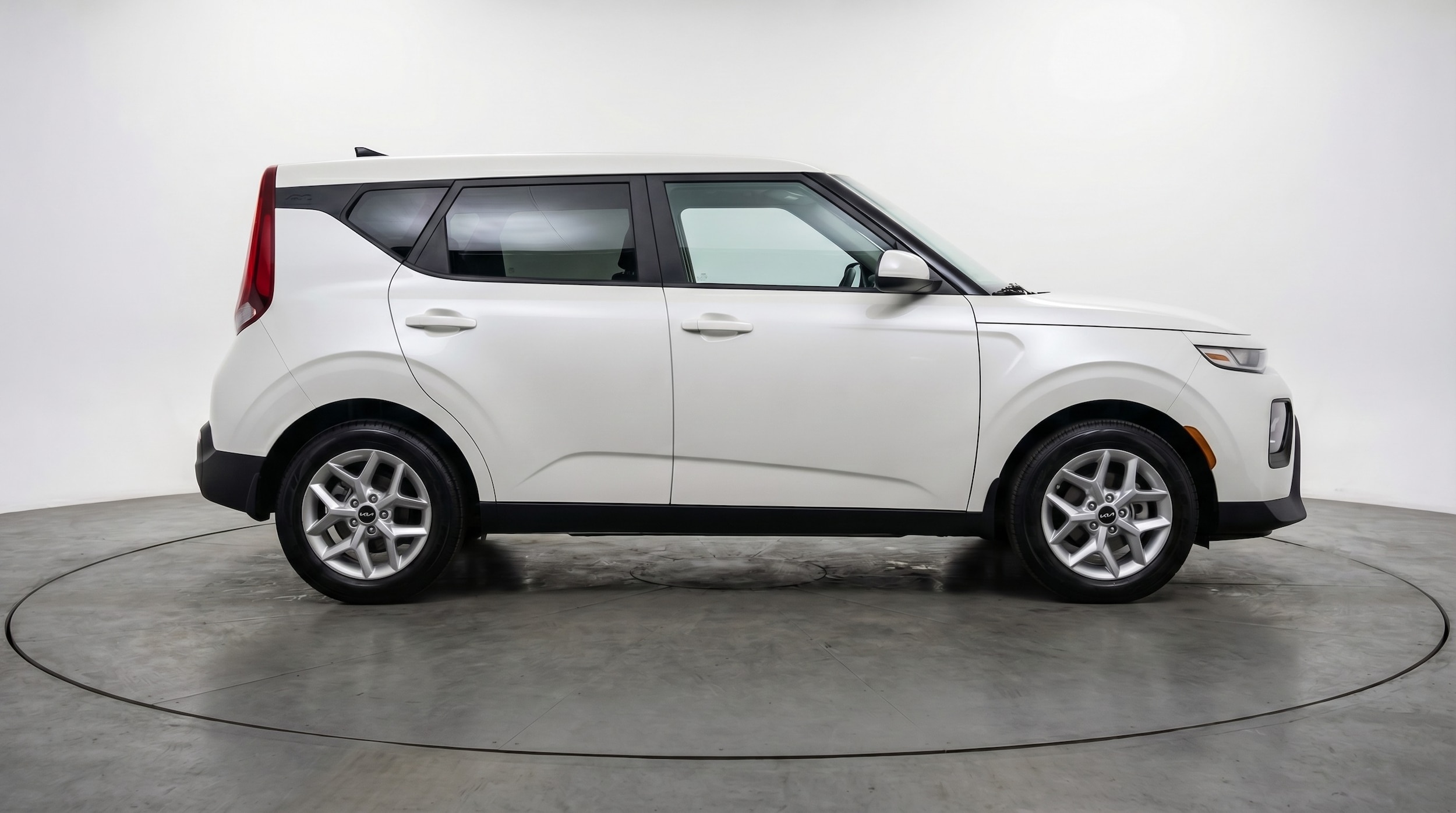 Thumbnail: 2025 Kia Soul - 8