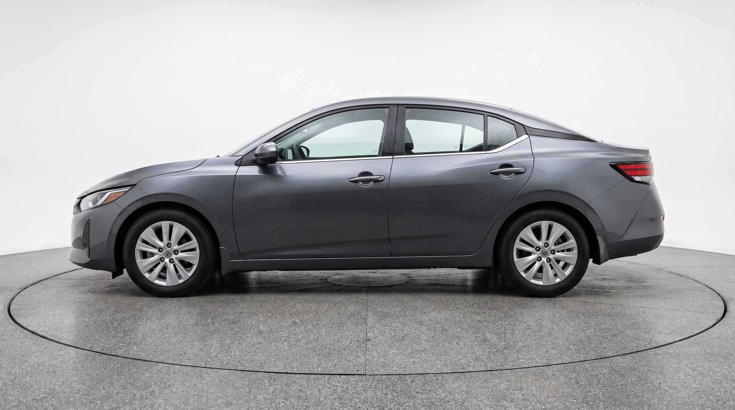 Thumbnail: 2025 Nissan Sentra - 5