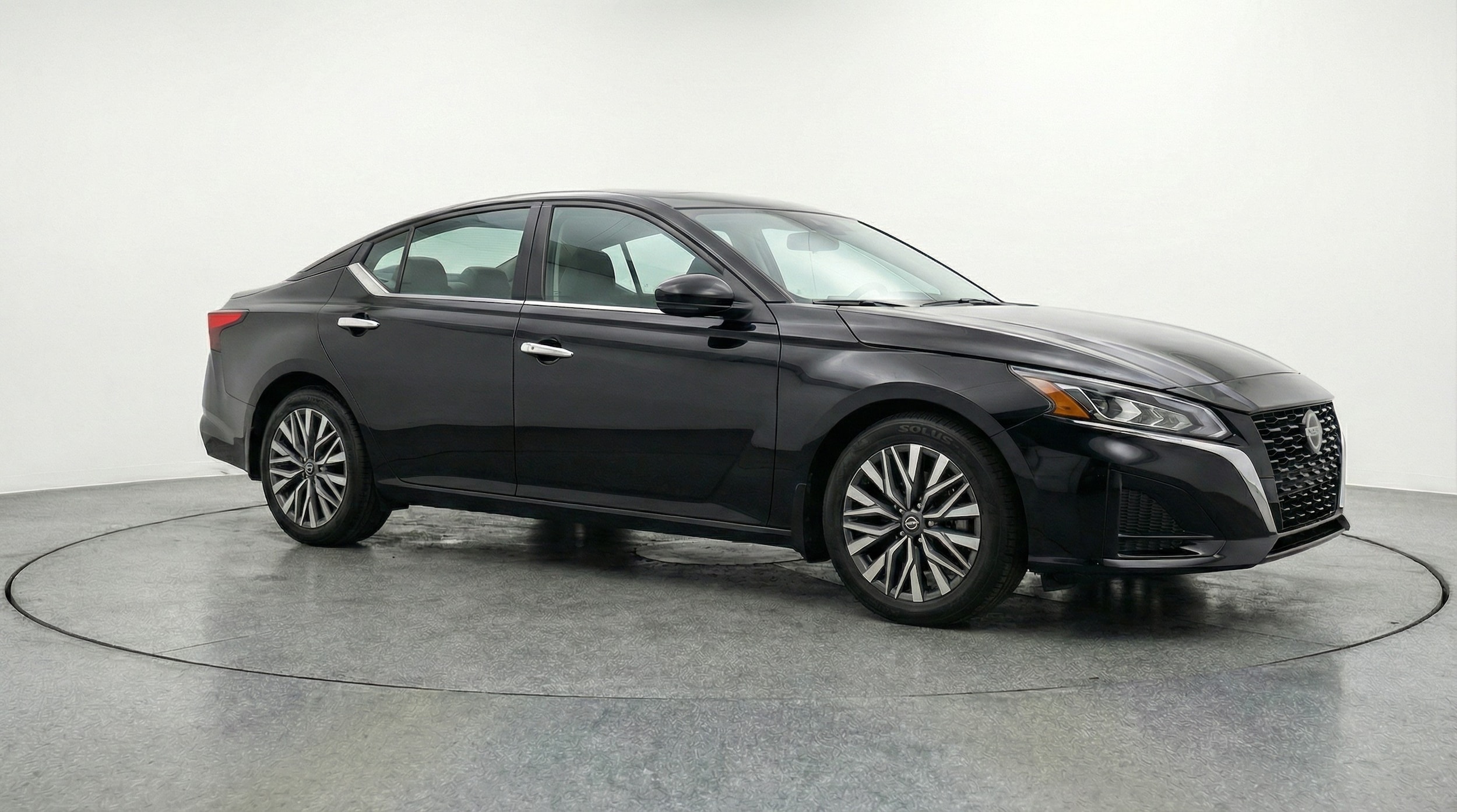 Thumbnail: 2025 Nissan Altima - 1