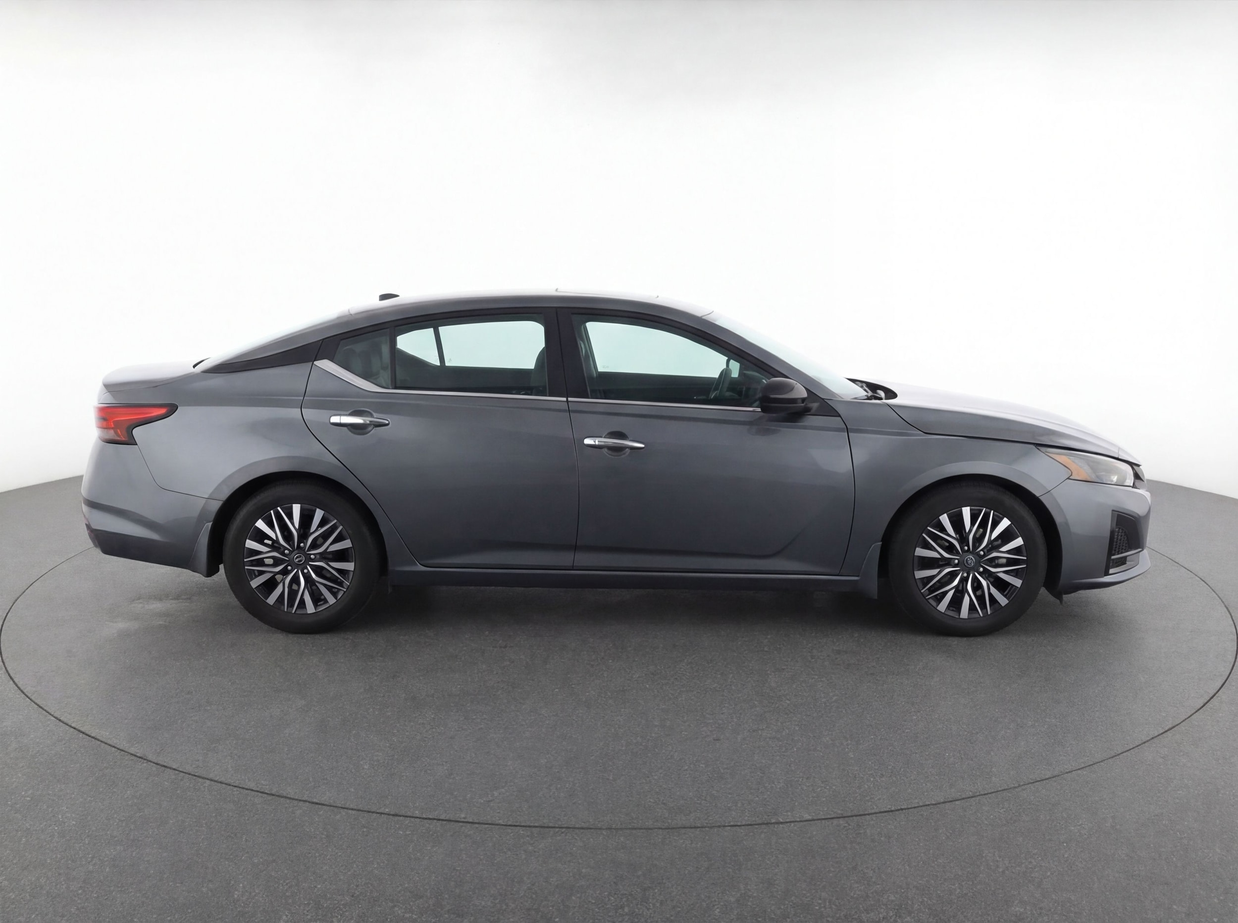 Thumbnail: 2024 Nissan Altima - 8