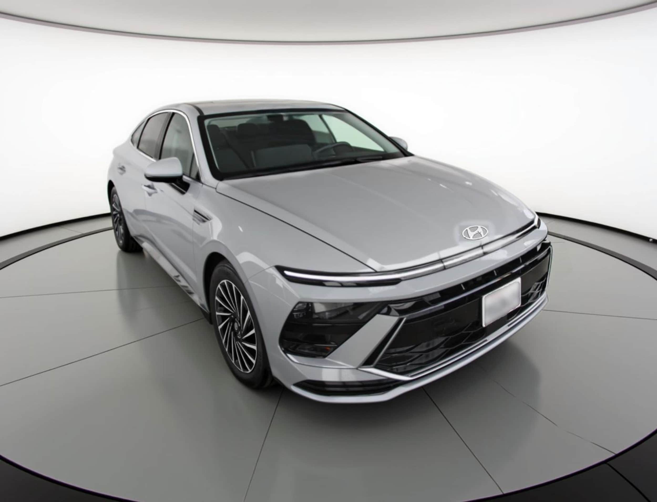 Thumbnail: 2025 Hyundai Sonata - 1