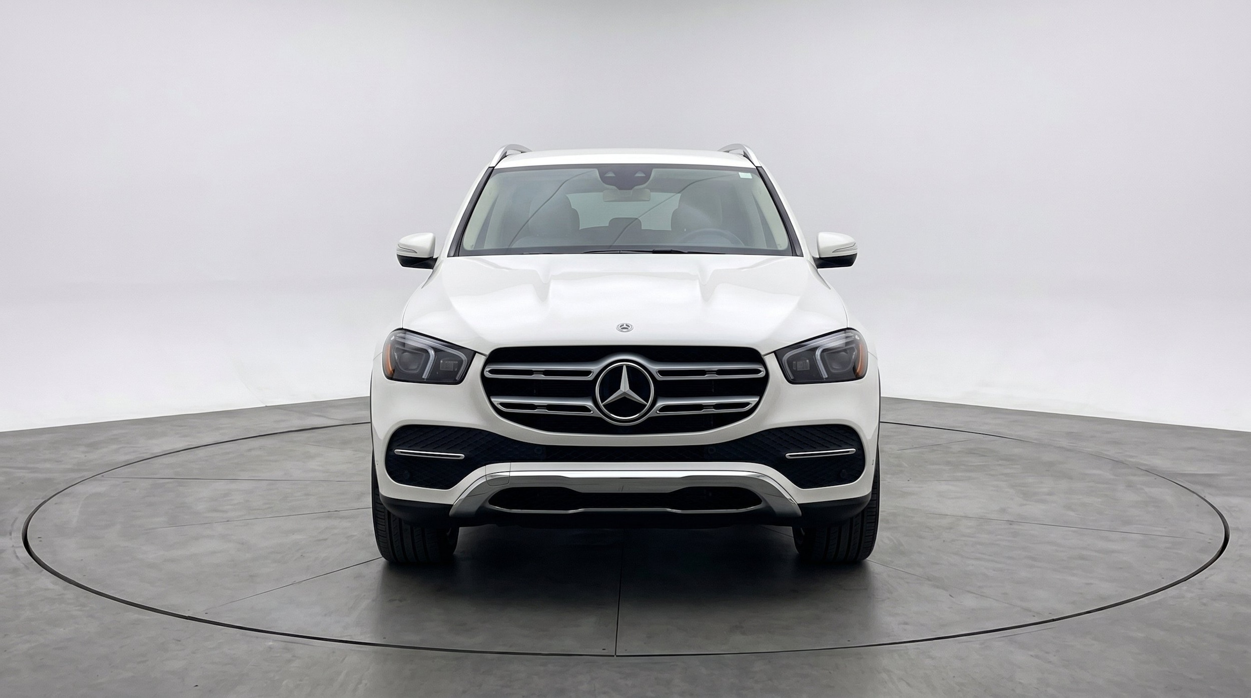 Thumbnail: 2026 Mercedes-Benz GLE - 2
