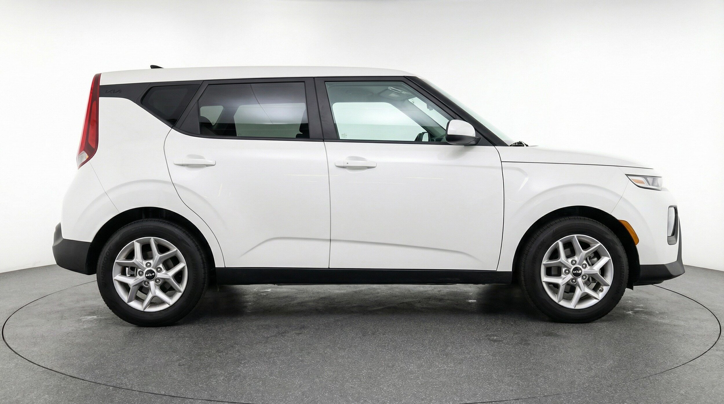 Thumbnail: 2025 Kia Soul - 8