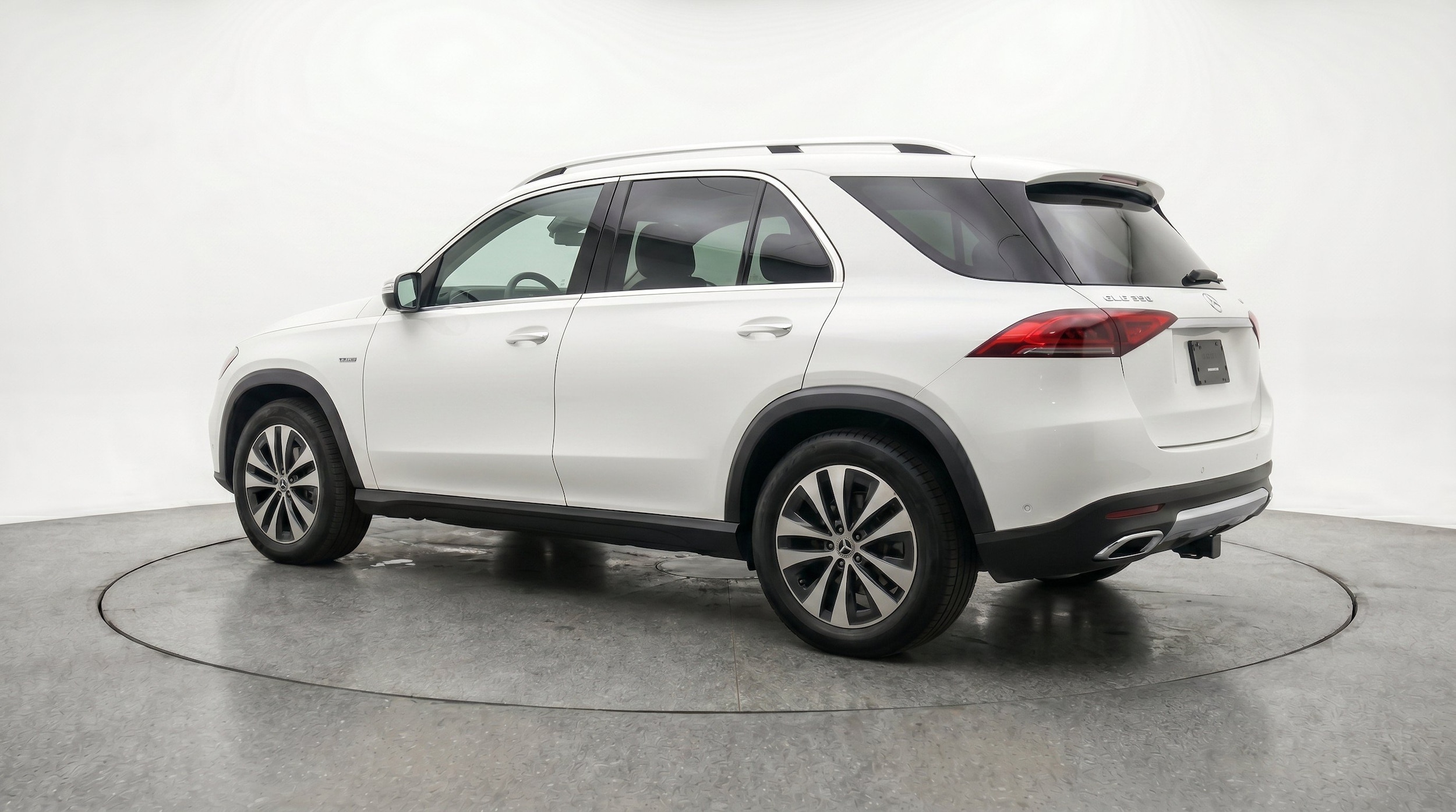 Thumbnail: 2026 Mercedes-Benz GLE - 6