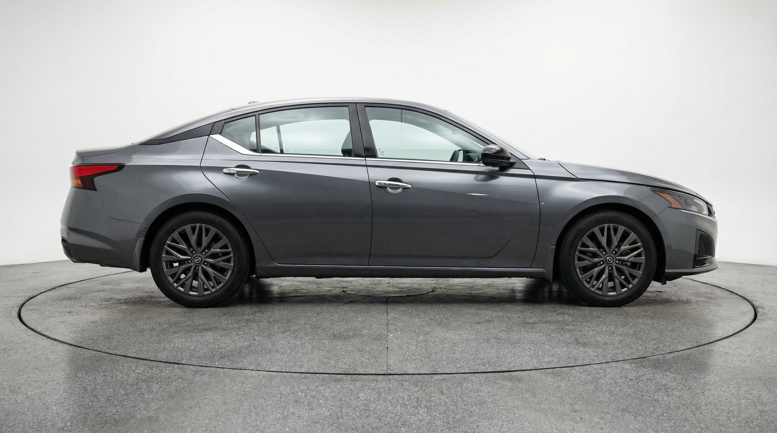 Thumbnail: 2025 Nissan Altima - 8