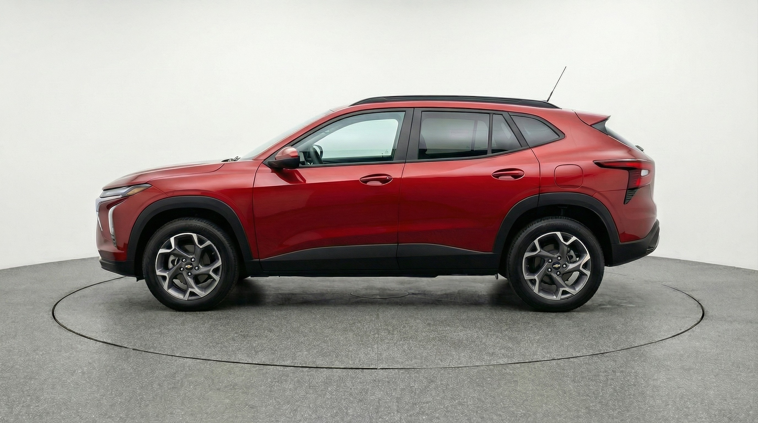 Thumbnail: 2025 Chevrolet Trax - 4