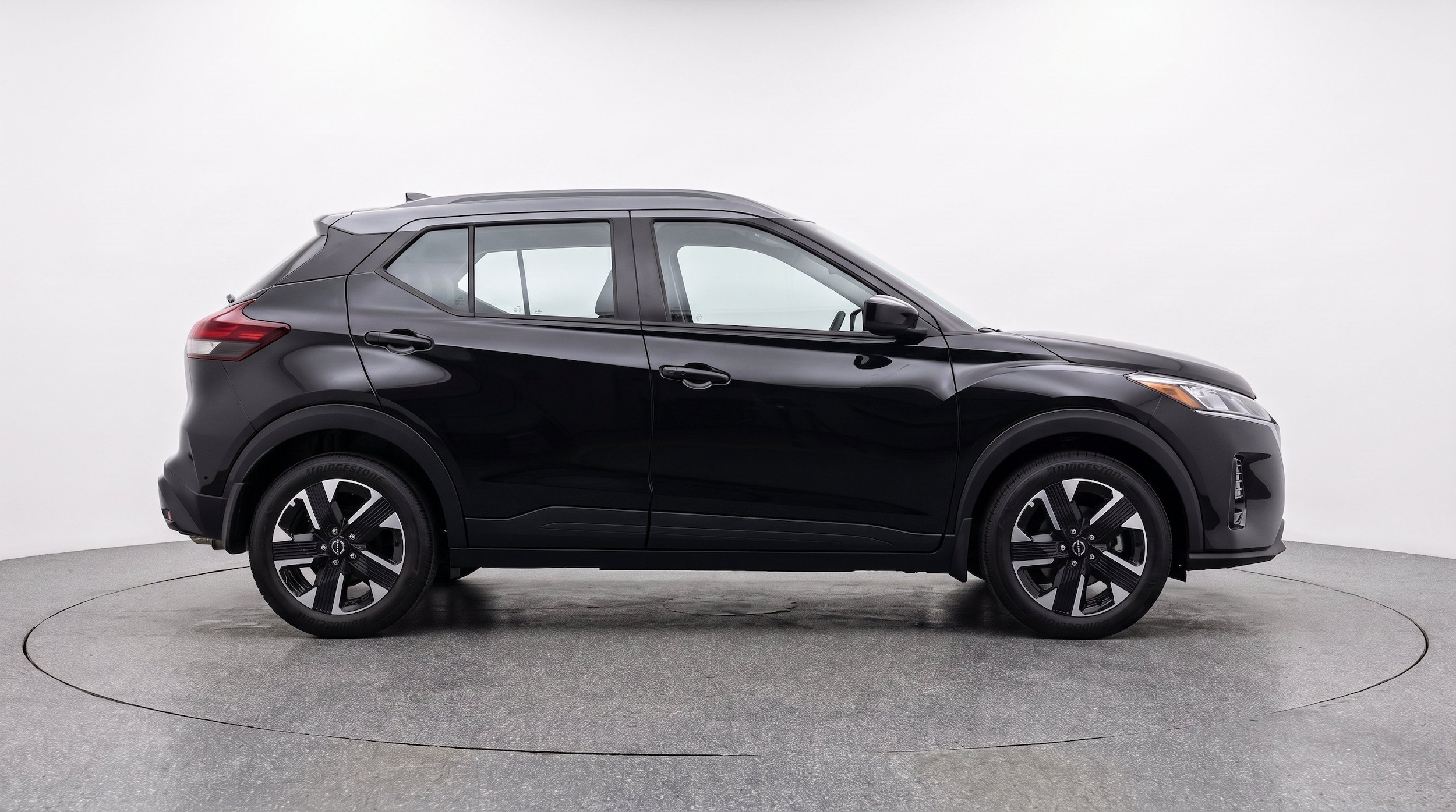 Thumbnail: 2026 Nissan Kicks - 11