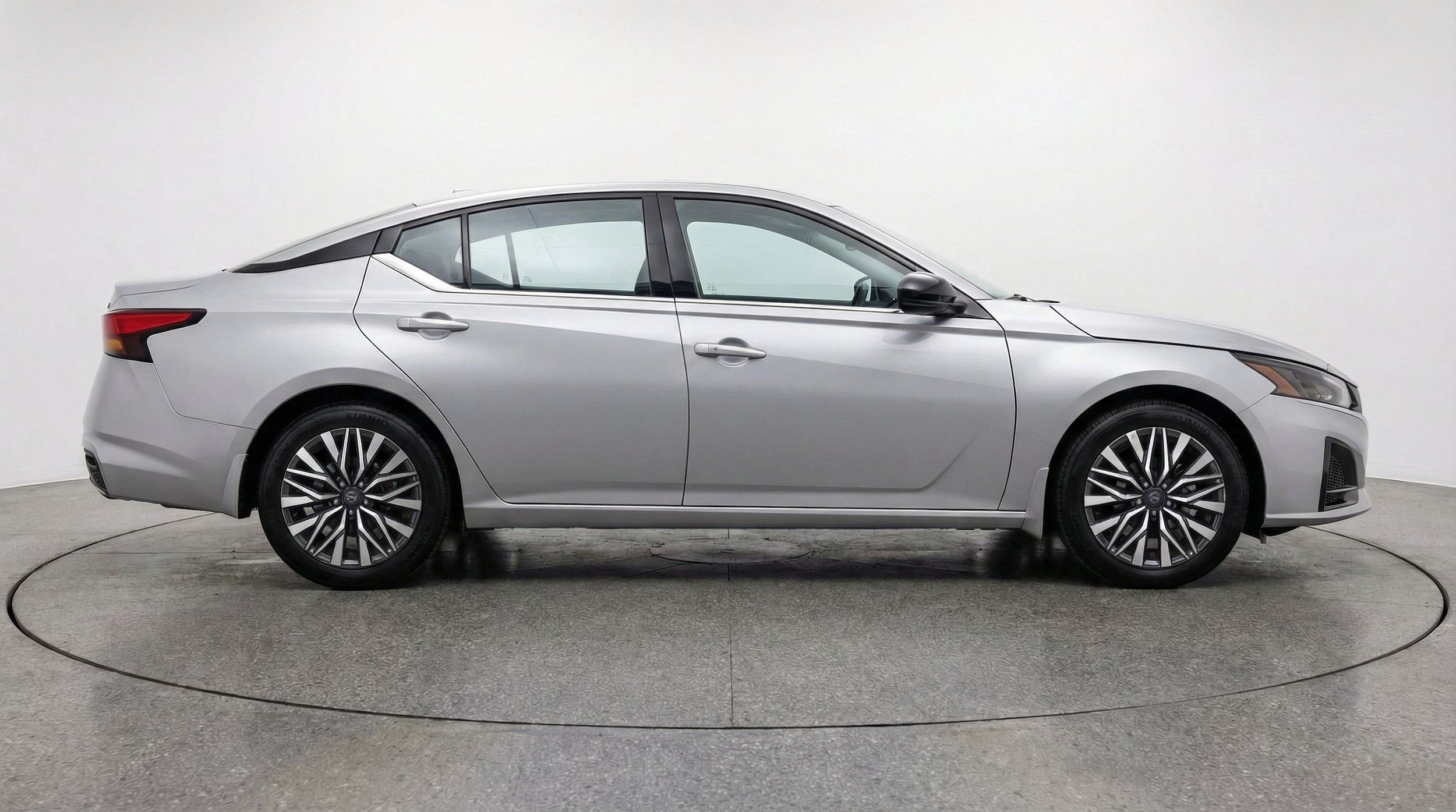Thumbnail: 2026 Nissan Altima - 10