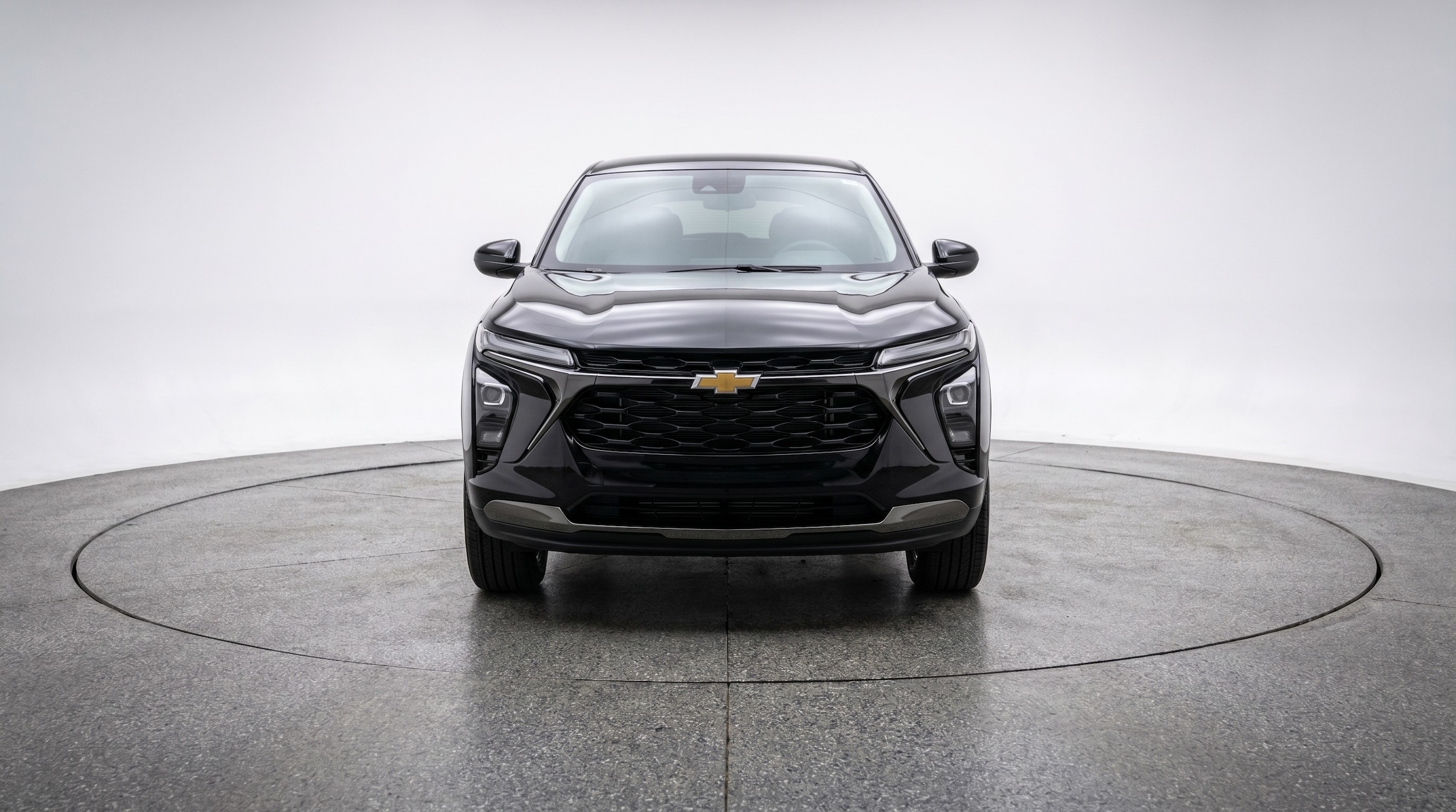 Thumbnail: 2025 Chevrolet Trax - 2