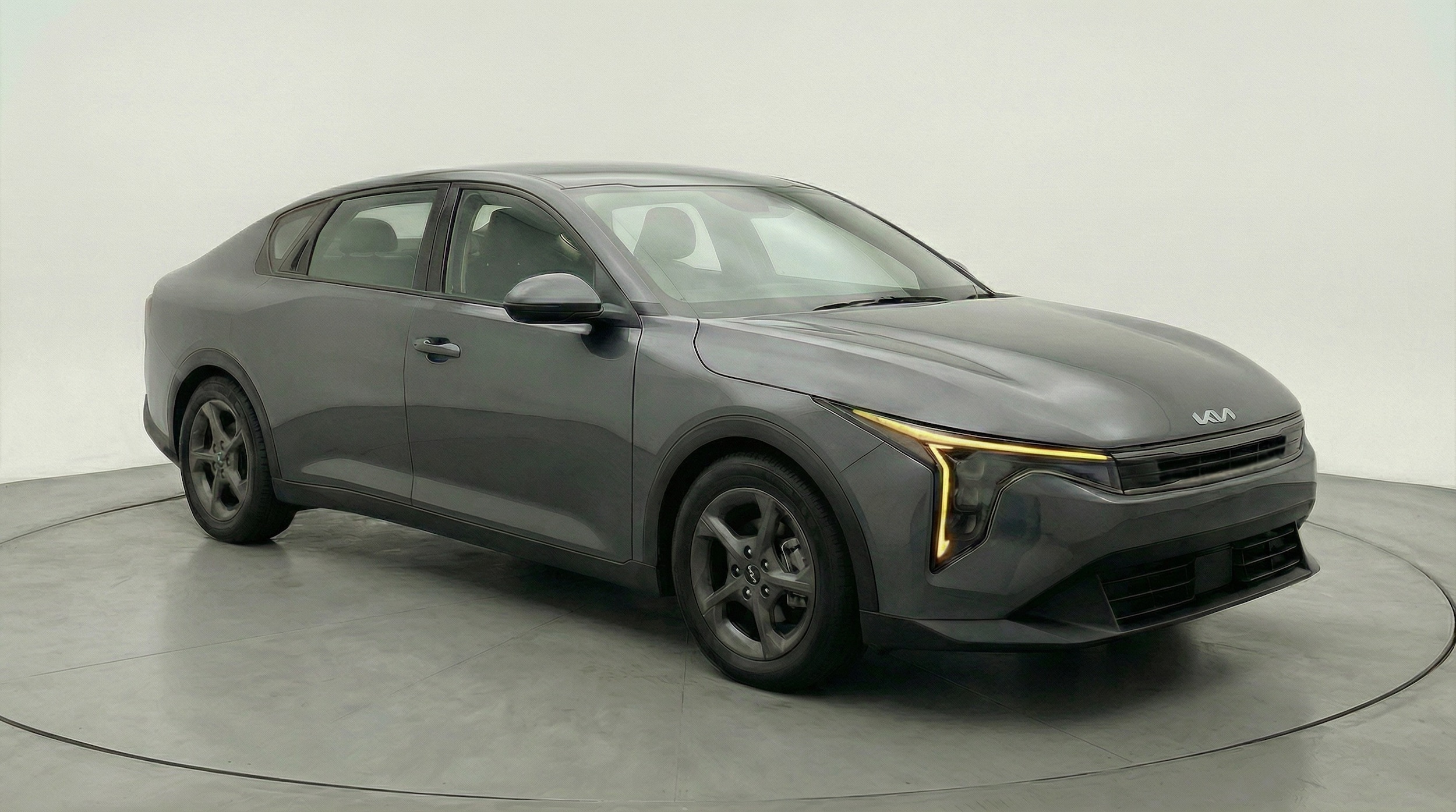 Thumbnail: 2025 Kia K4 - 1