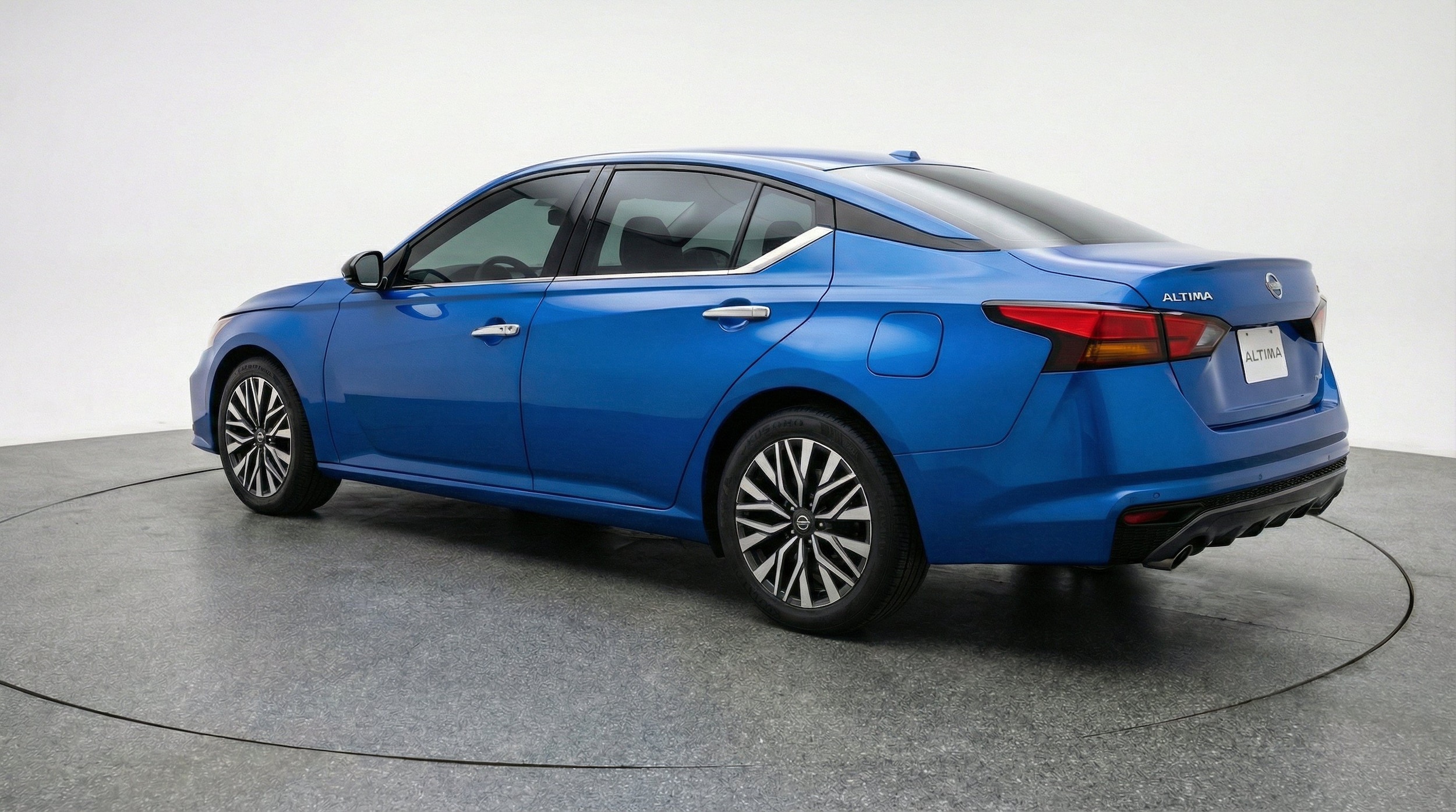 Thumbnail: 2025 Nissan Altima - 6
