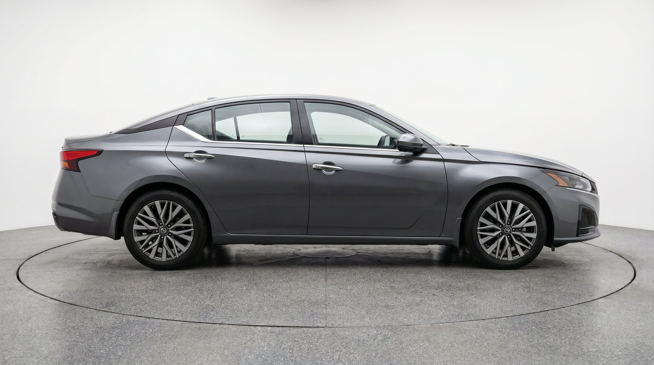Thumbnail: 2025 Nissan Altima - 11