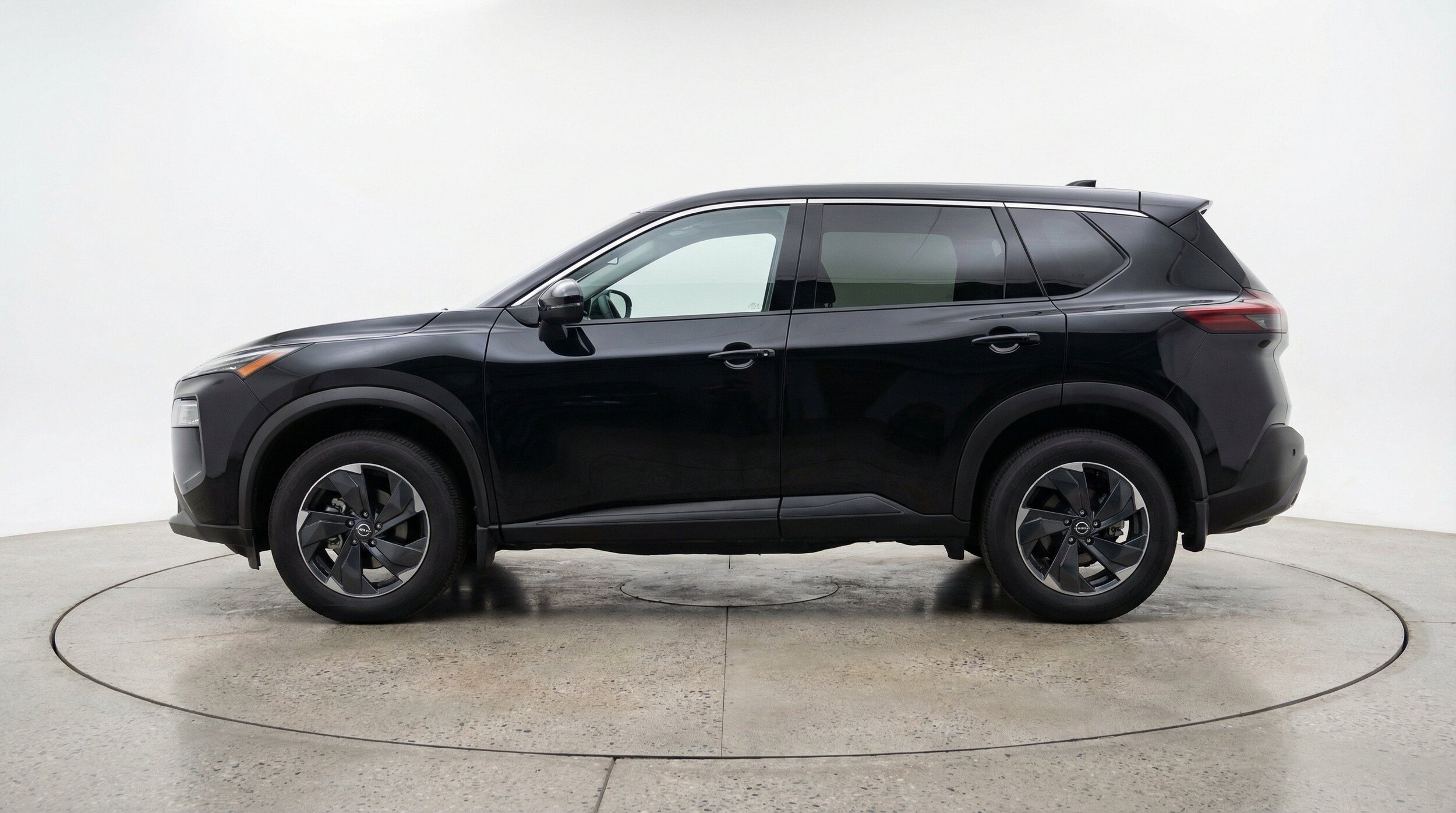 Thumbnail: 2025 Nissan Rogue - 5