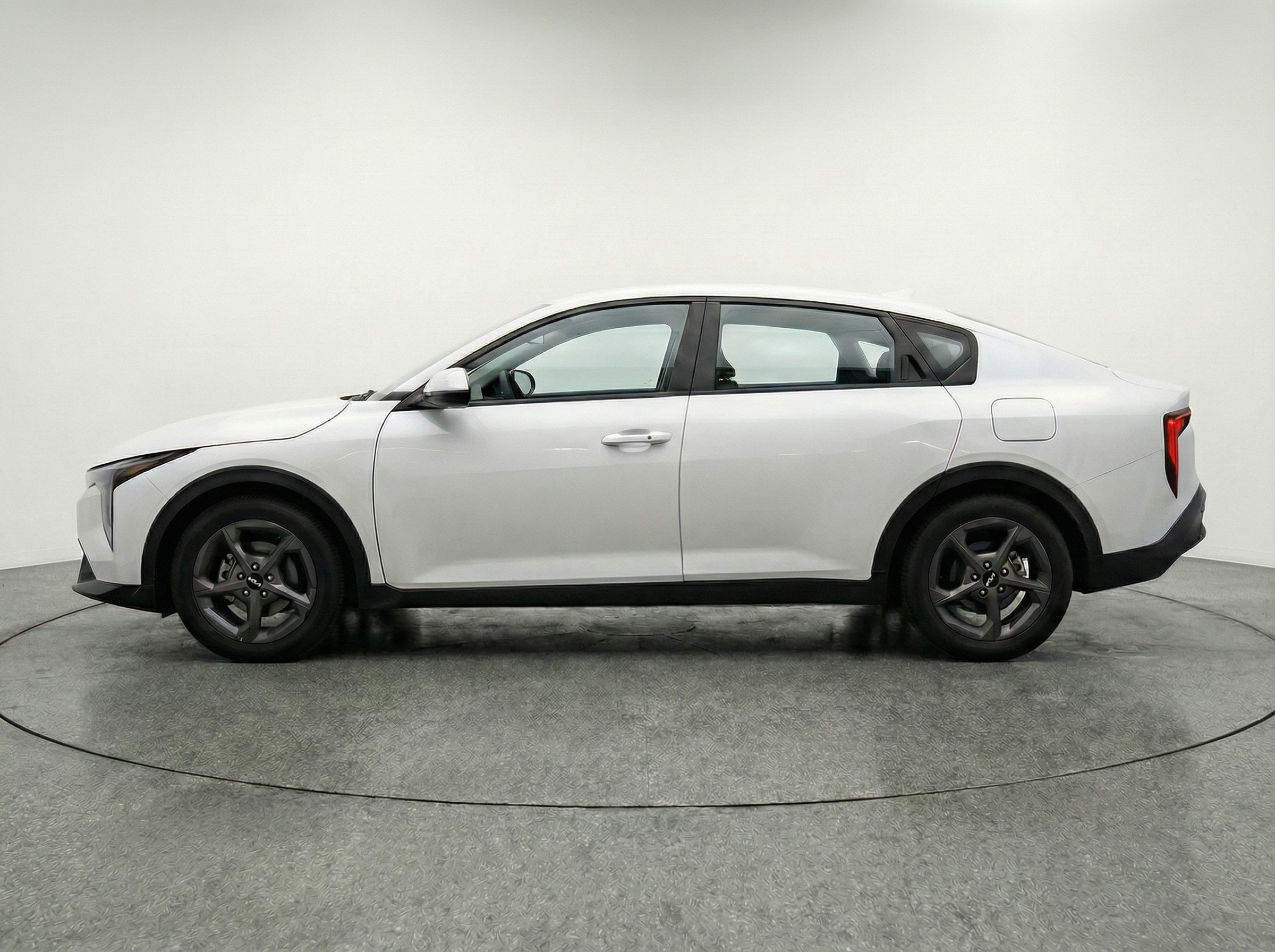 Thumbnail: 2025 Kia K4 - 4