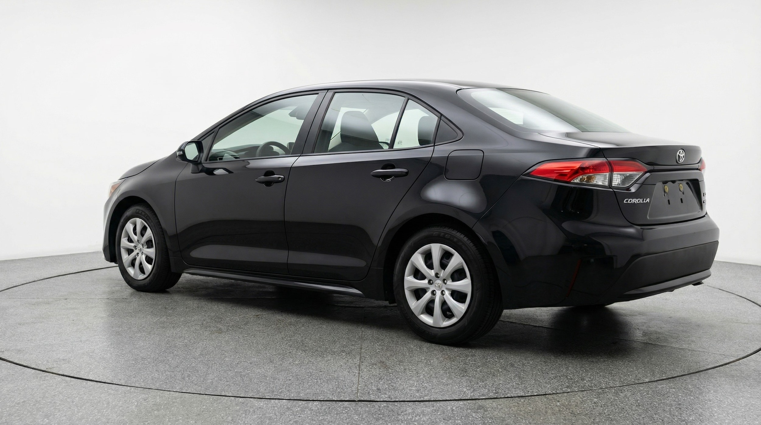 Thumbnail: 2025 Toyota Corolla - 5