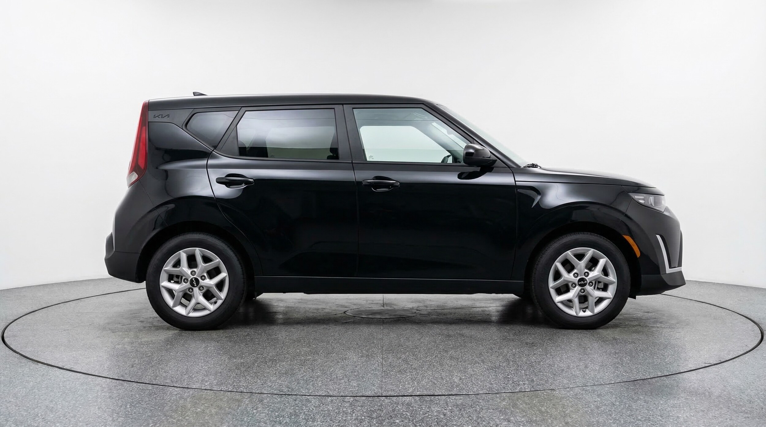 Thumbnail: 2025 Kia Soul - 8