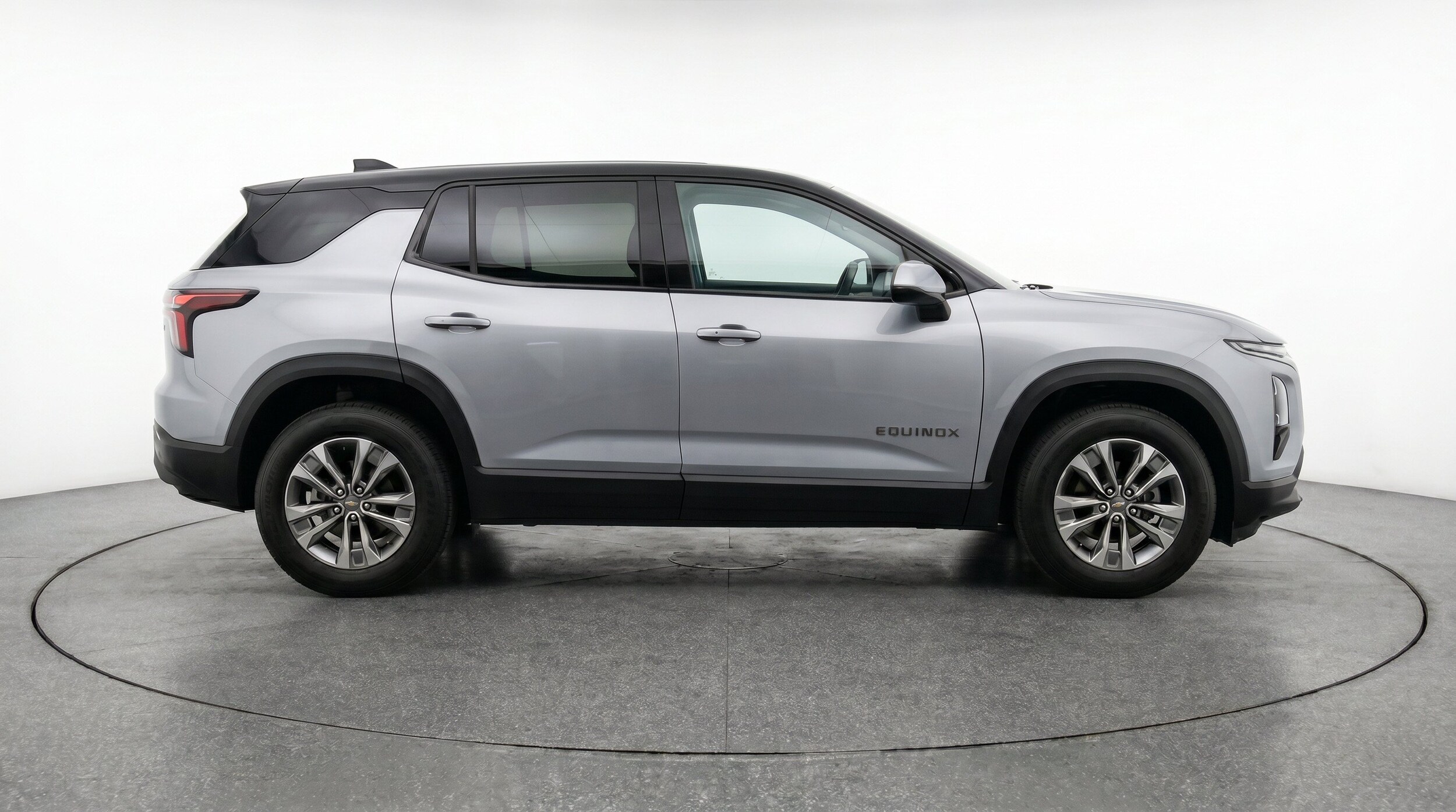 Thumbnail: 2025 Chevrolet Equinox - 10
