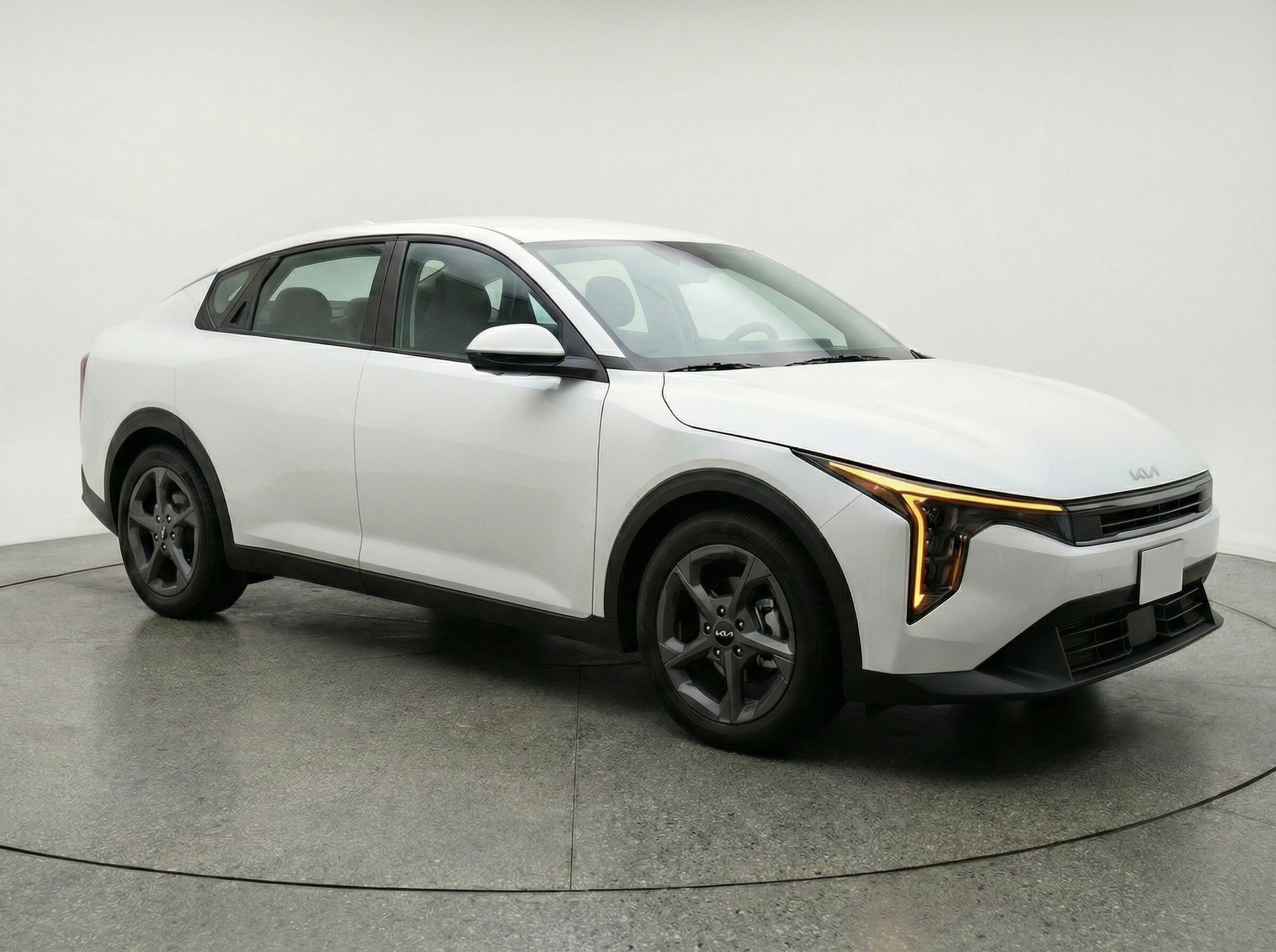 Thumbnail: 2025 Kia K4 - 1