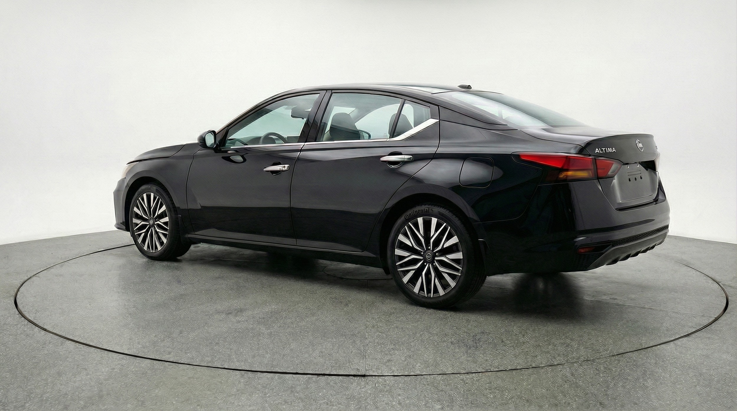 Thumbnail: 2025 Nissan Altima - 5