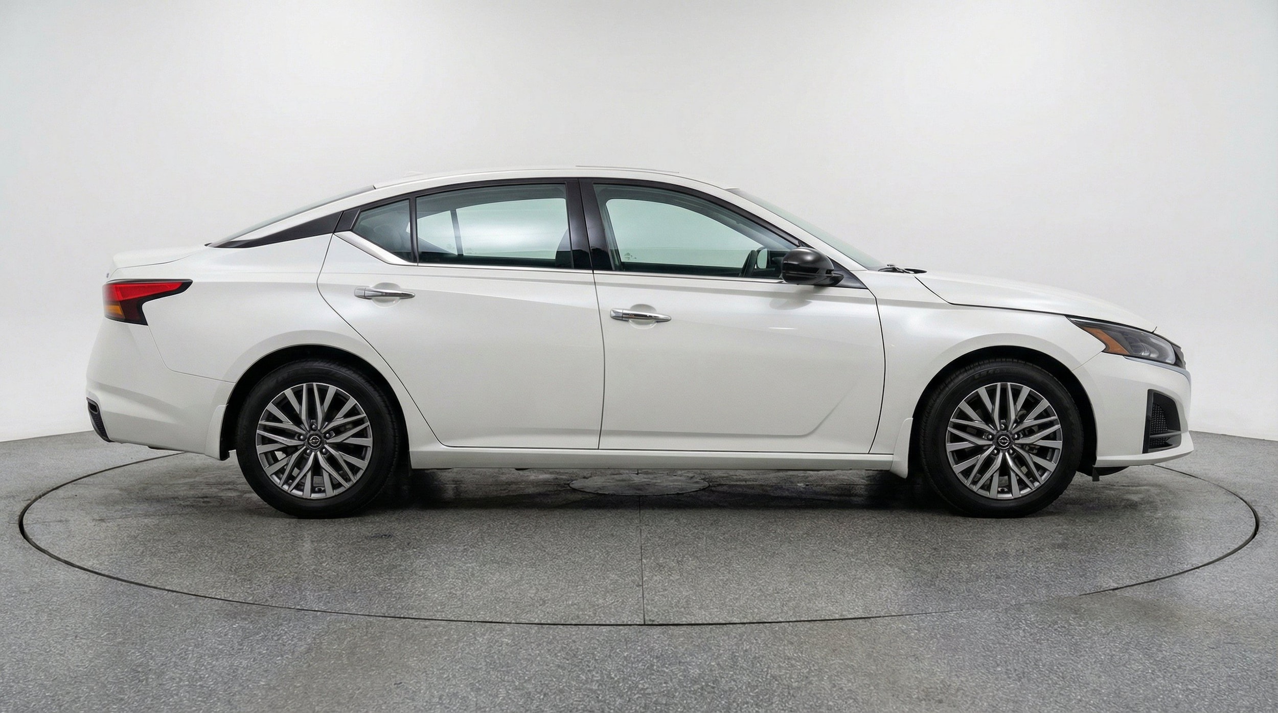 Thumbnail: 2025 Nissan Altima - 11
