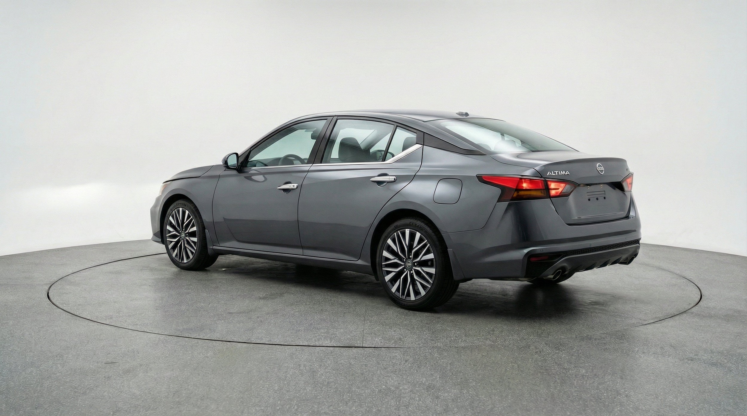 Thumbnail: 2025 Nissan Altima - 6