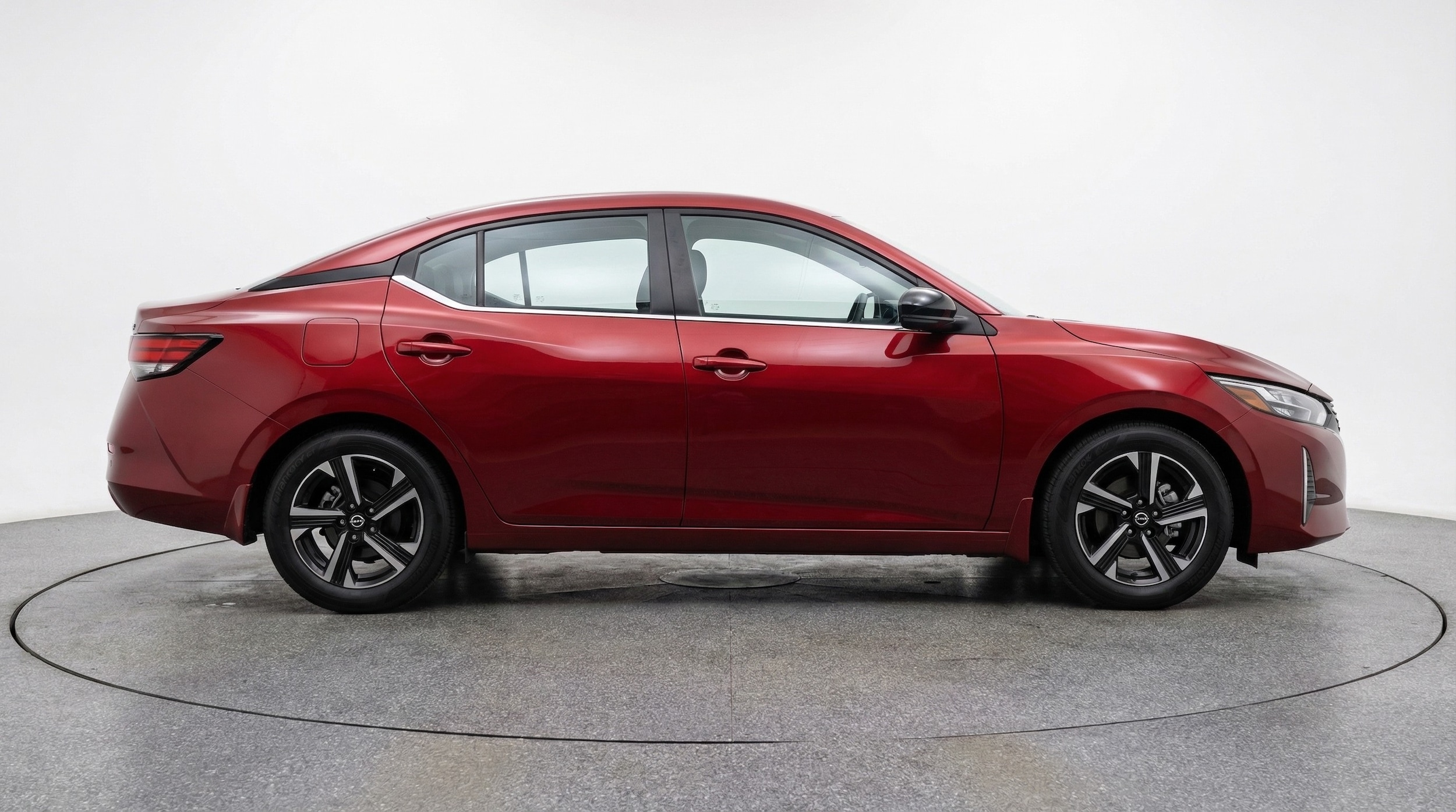 Thumbnail: 2025 Nissan Sentra - 8