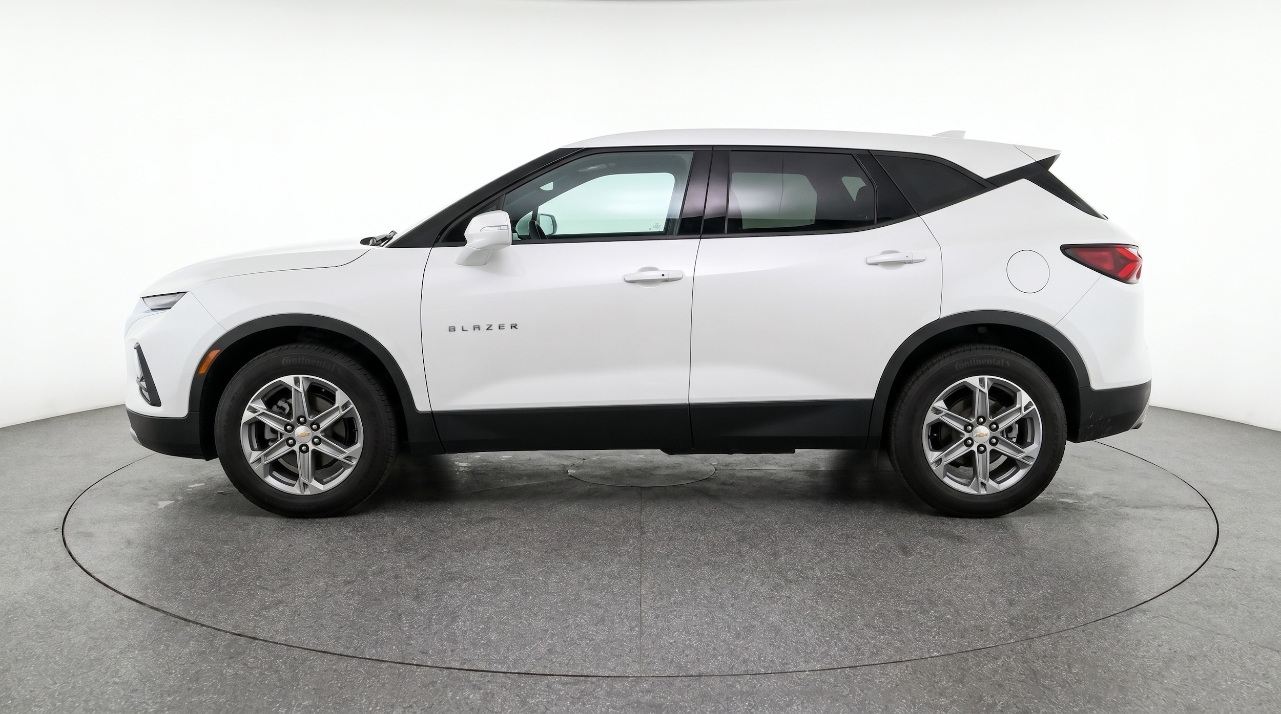 Thumbnail: 2025 Chevrolet Blazer - 4