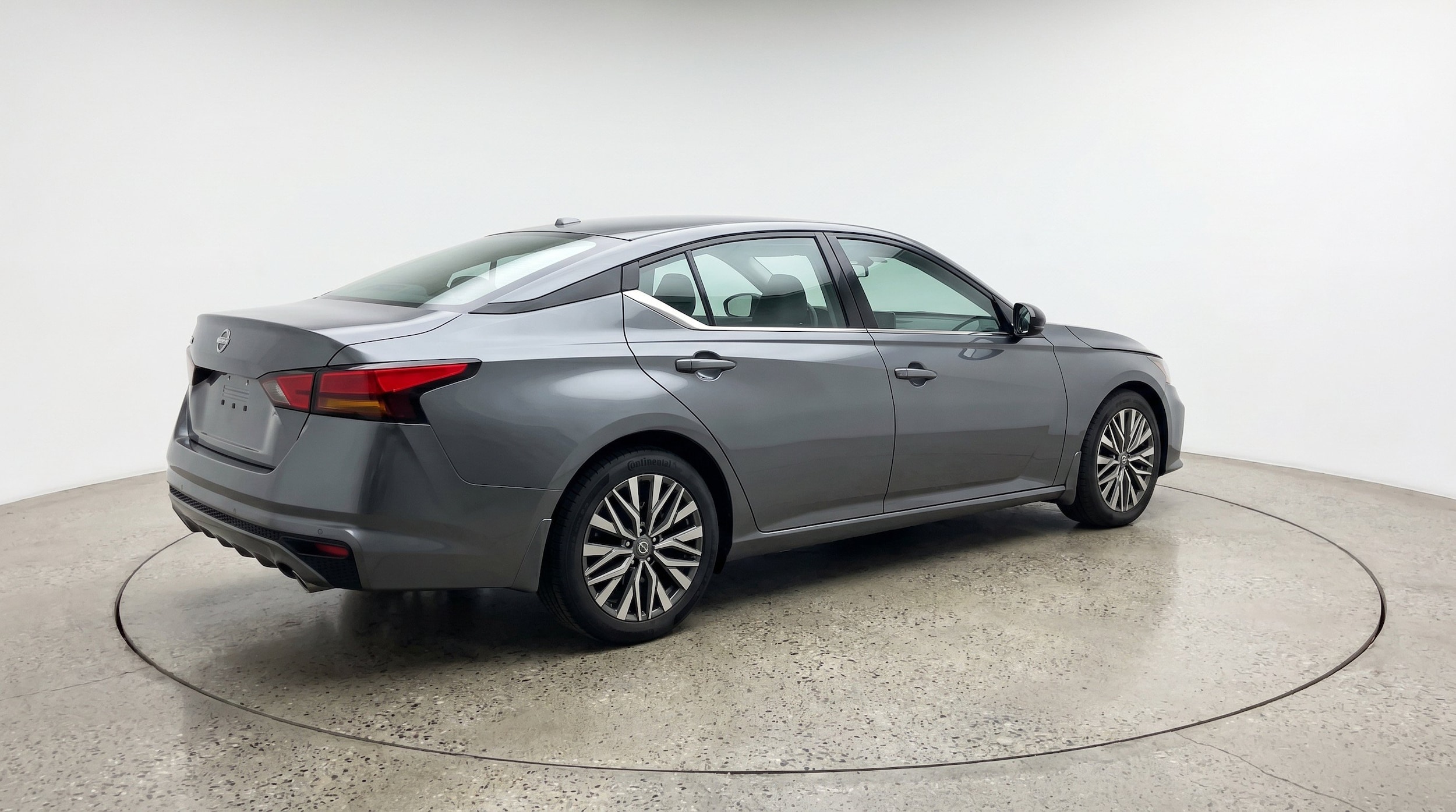 Thumbnail: 2025 Nissan Altima - 9